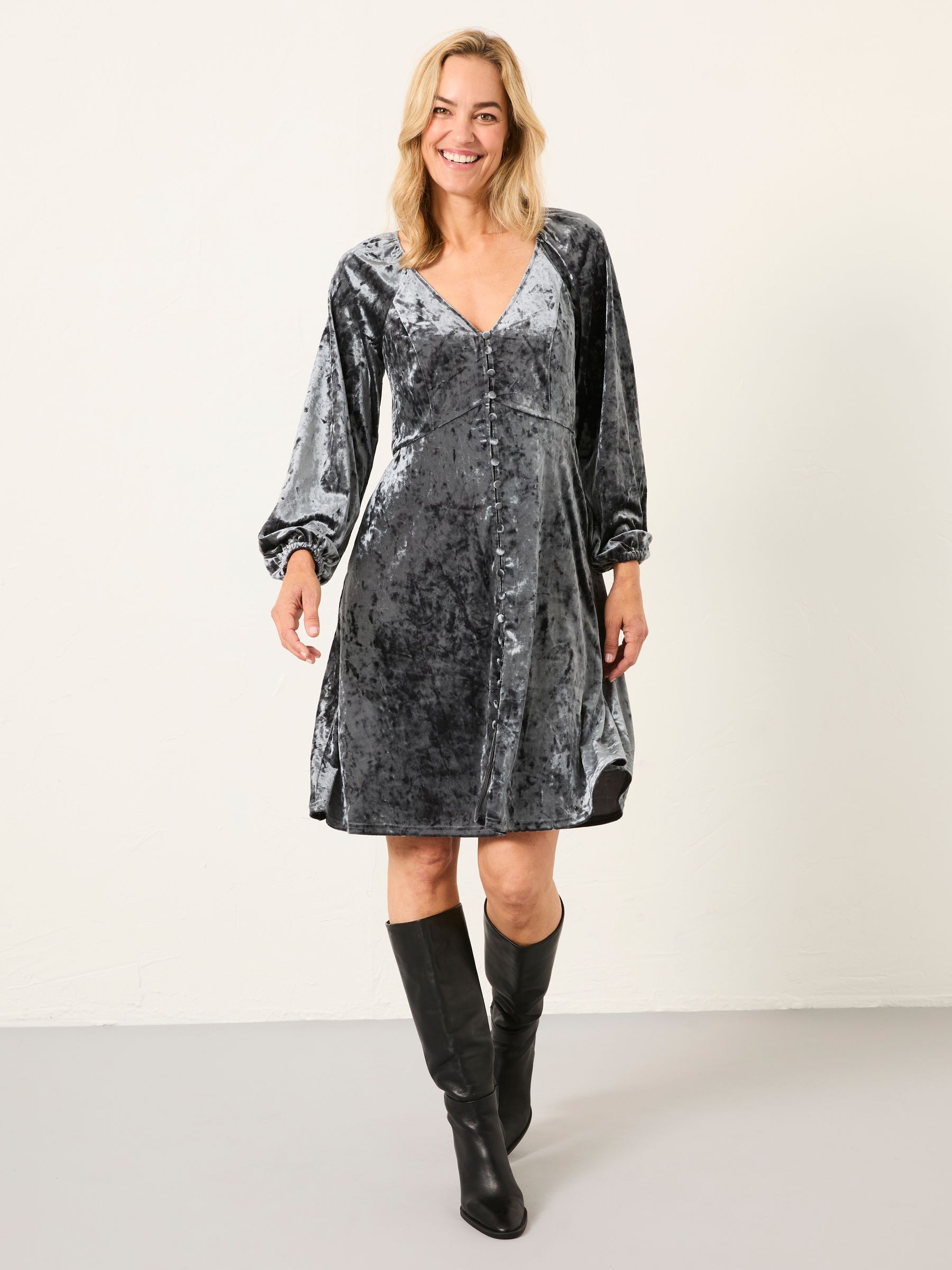 Em Washed Black Petite Velvet Mini Dress - Image 3 of 6