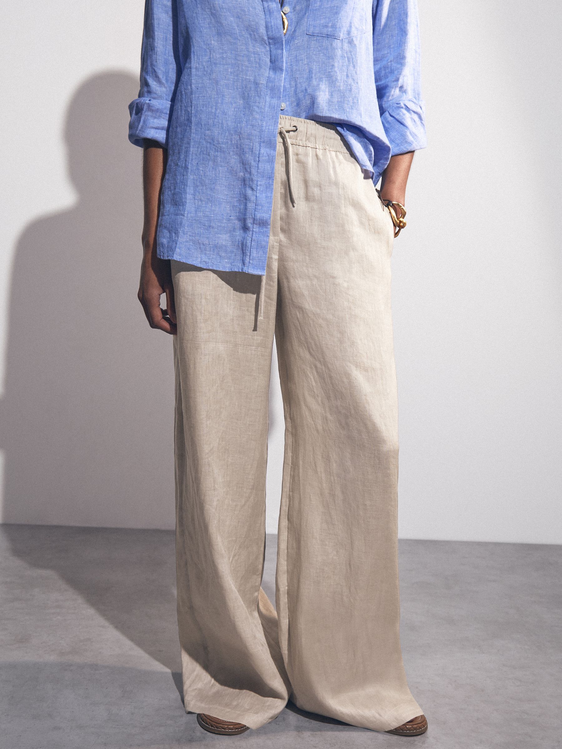 Linen-Blend Wide-Leg Trousers in Neutral - Image 3 of 6