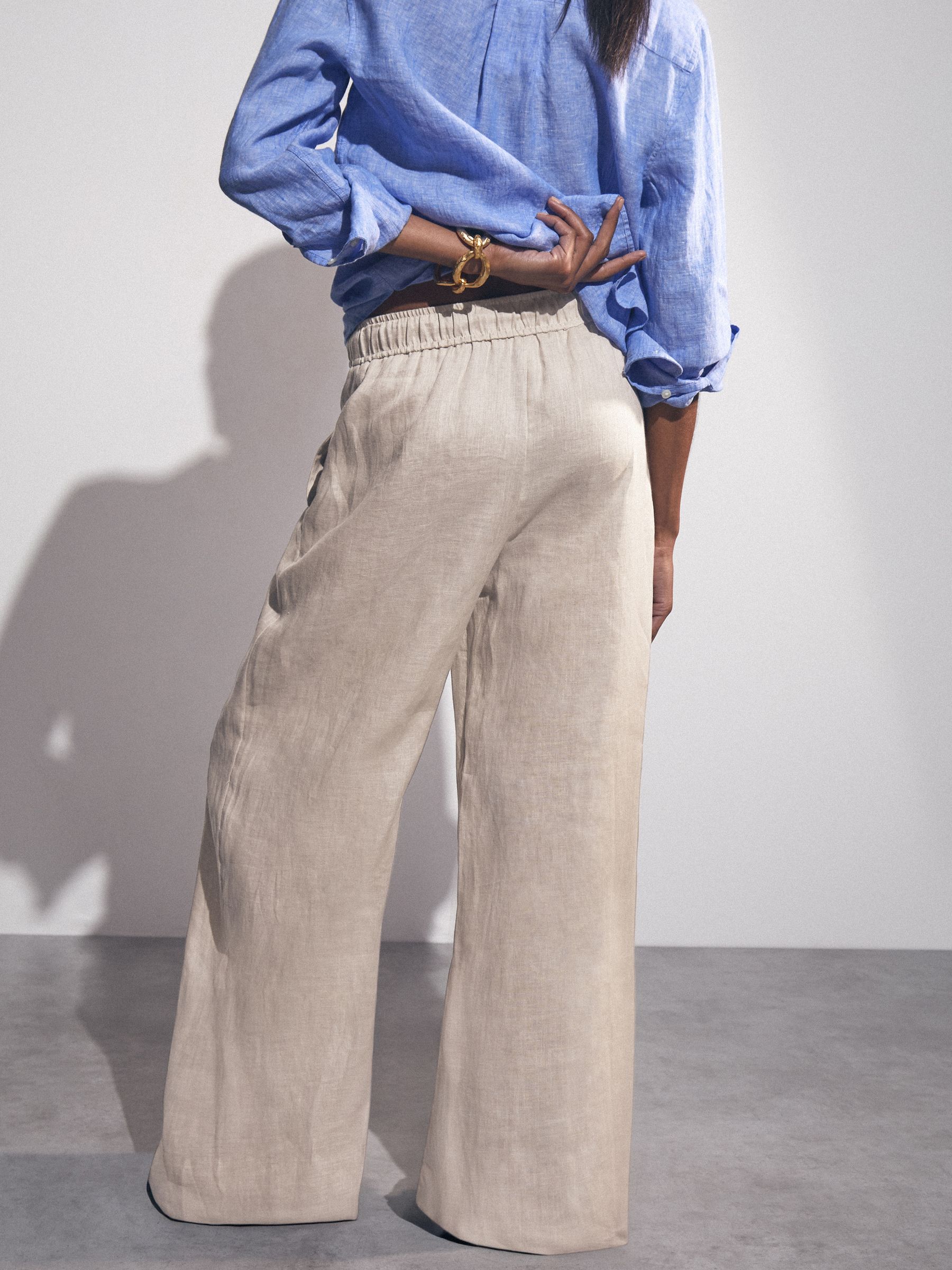 Linen-Blend Wide-Leg Trousers in Neutral - Image 5 of 6