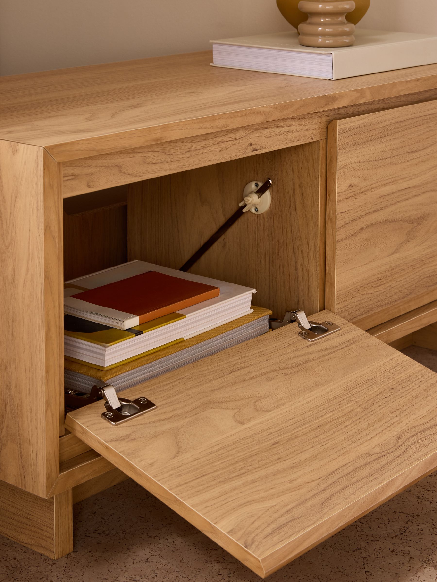 Kaci Corner Up to 50 Inch TV Unit in Oak Effect - Image 3 of 7