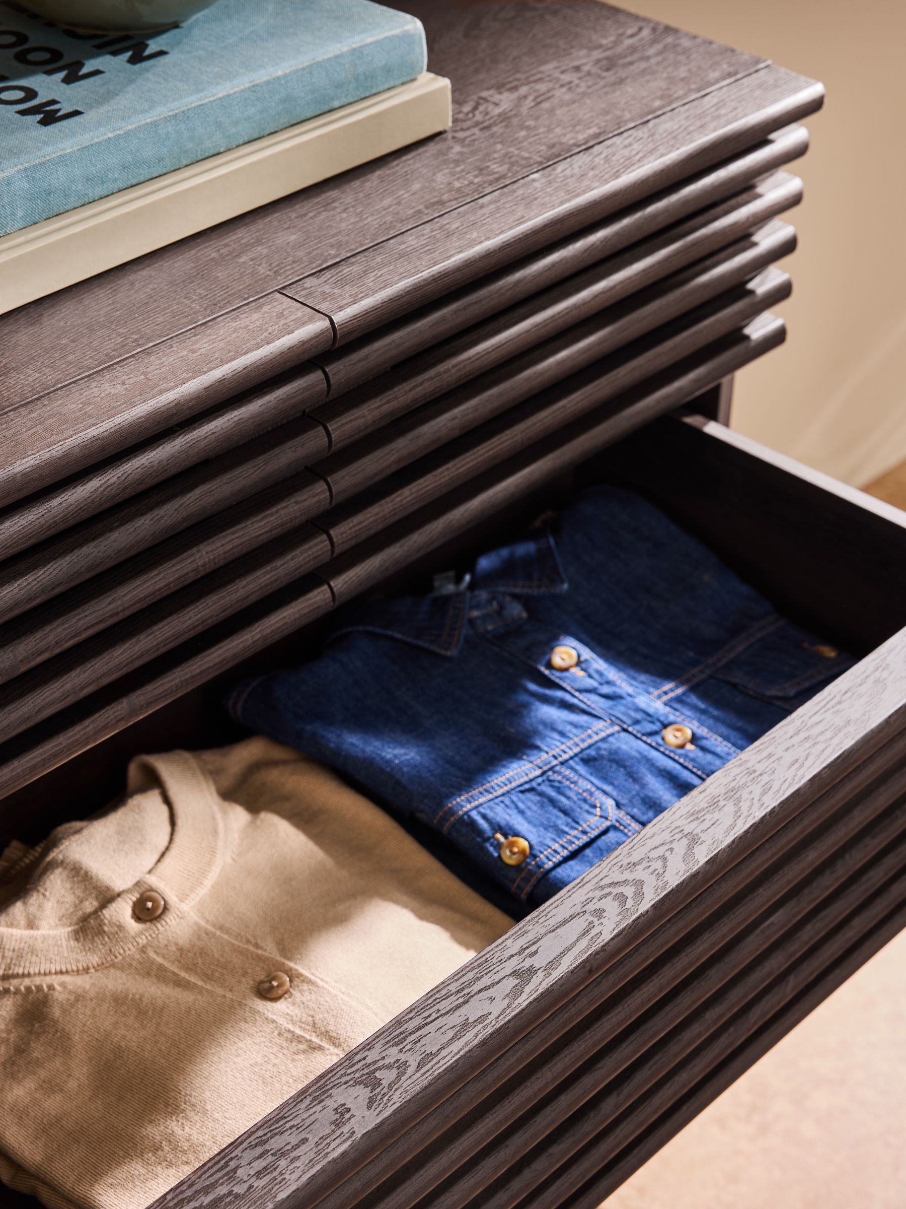 Tulma 5 Drawer Chest in Dark Wood Effect - Image 2 of 5