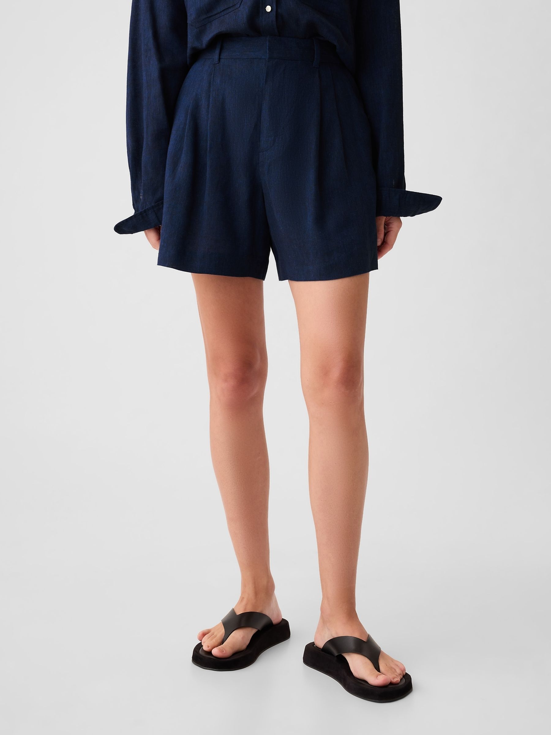 Navy/Blue 4" Linen Cotton Everyday Shorts - Image 1 of 5