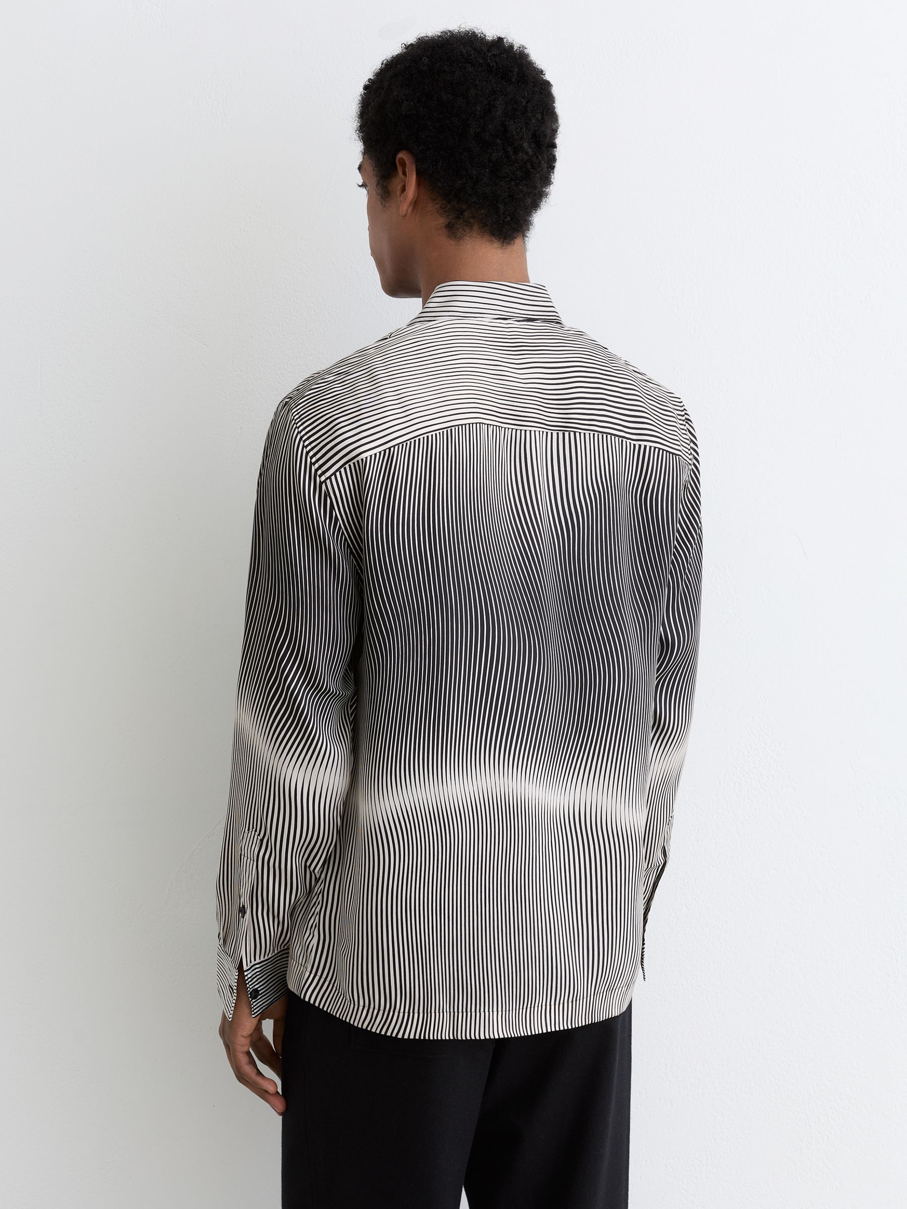 Stripe-Print Long-Sleeve Shirt Regular-Fit in Navy/White - image 4
