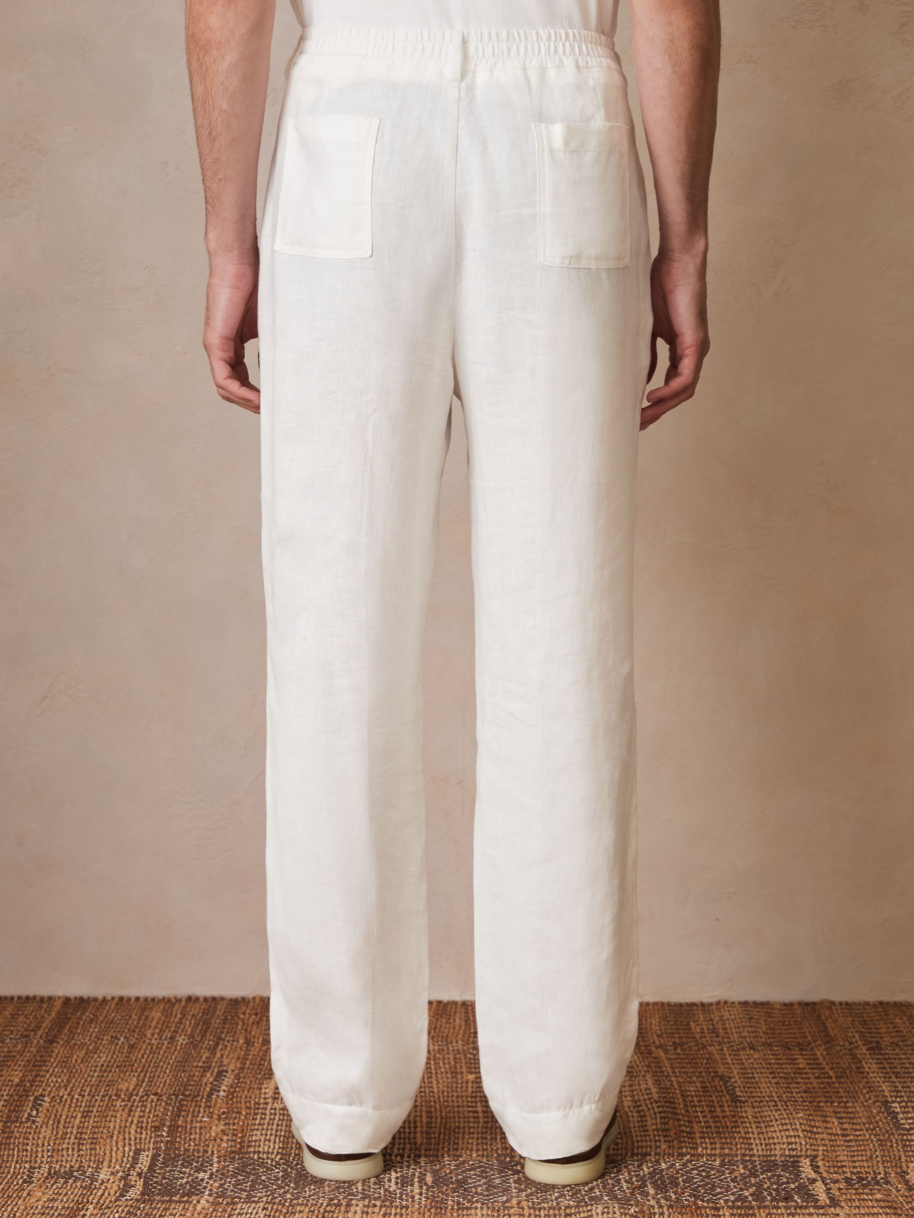Reiss | Ché Linen Wide-Leg Trousers in White - Image 6 of 7