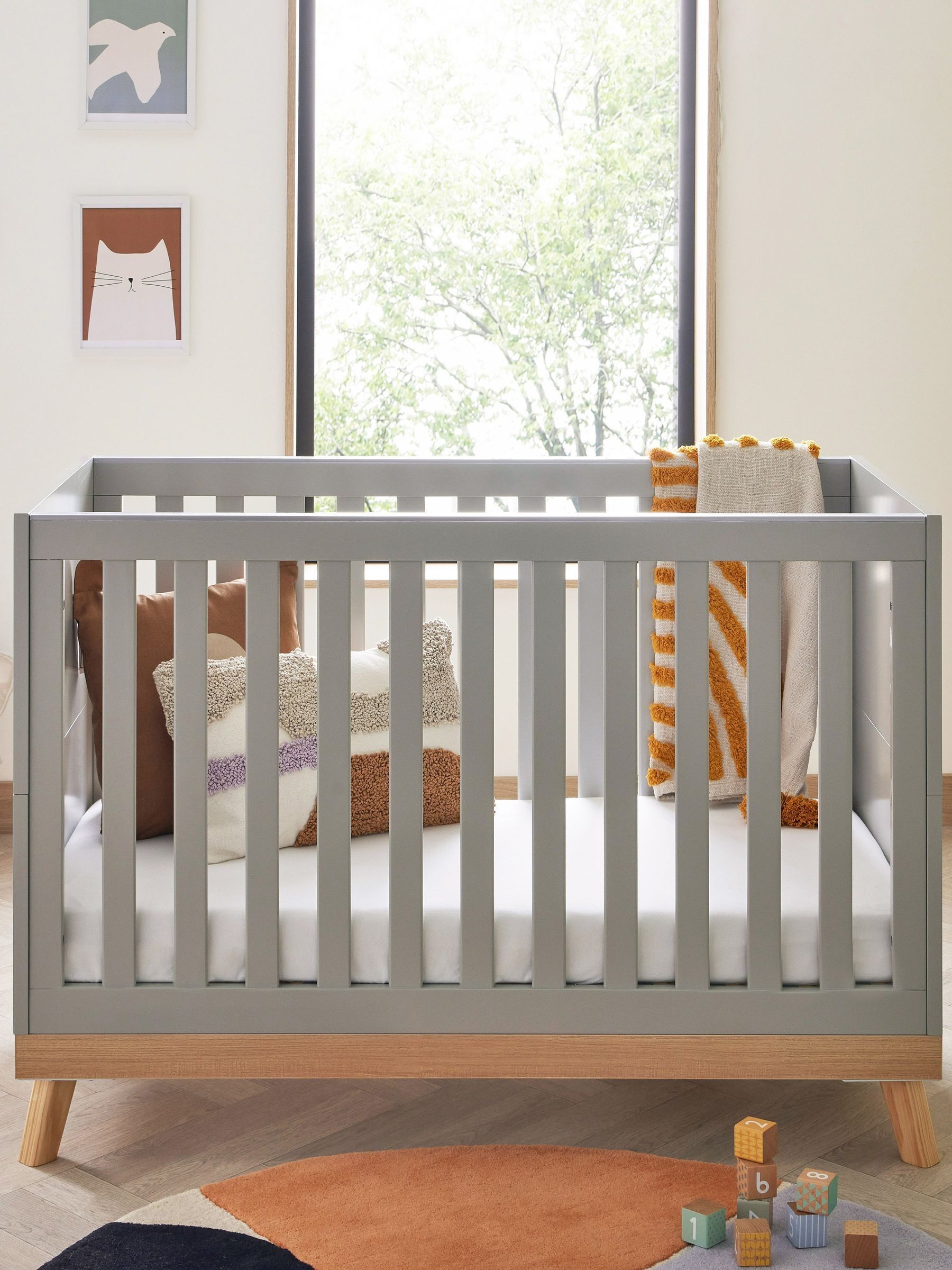 Babymore Grey Mona Mini Cot Bed - Image 2 of 4