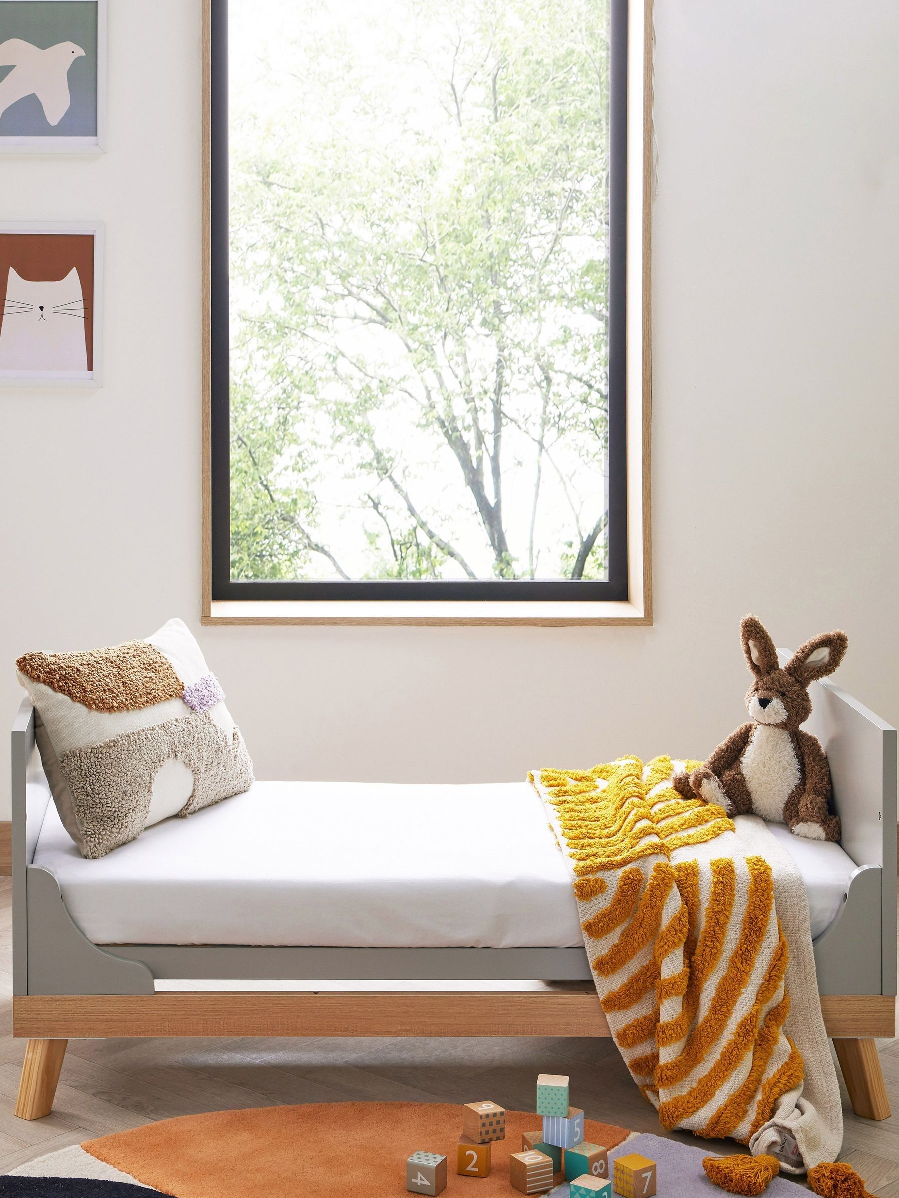 Babymore Grey Mona Mini Cot Bed - Image 4 of 4