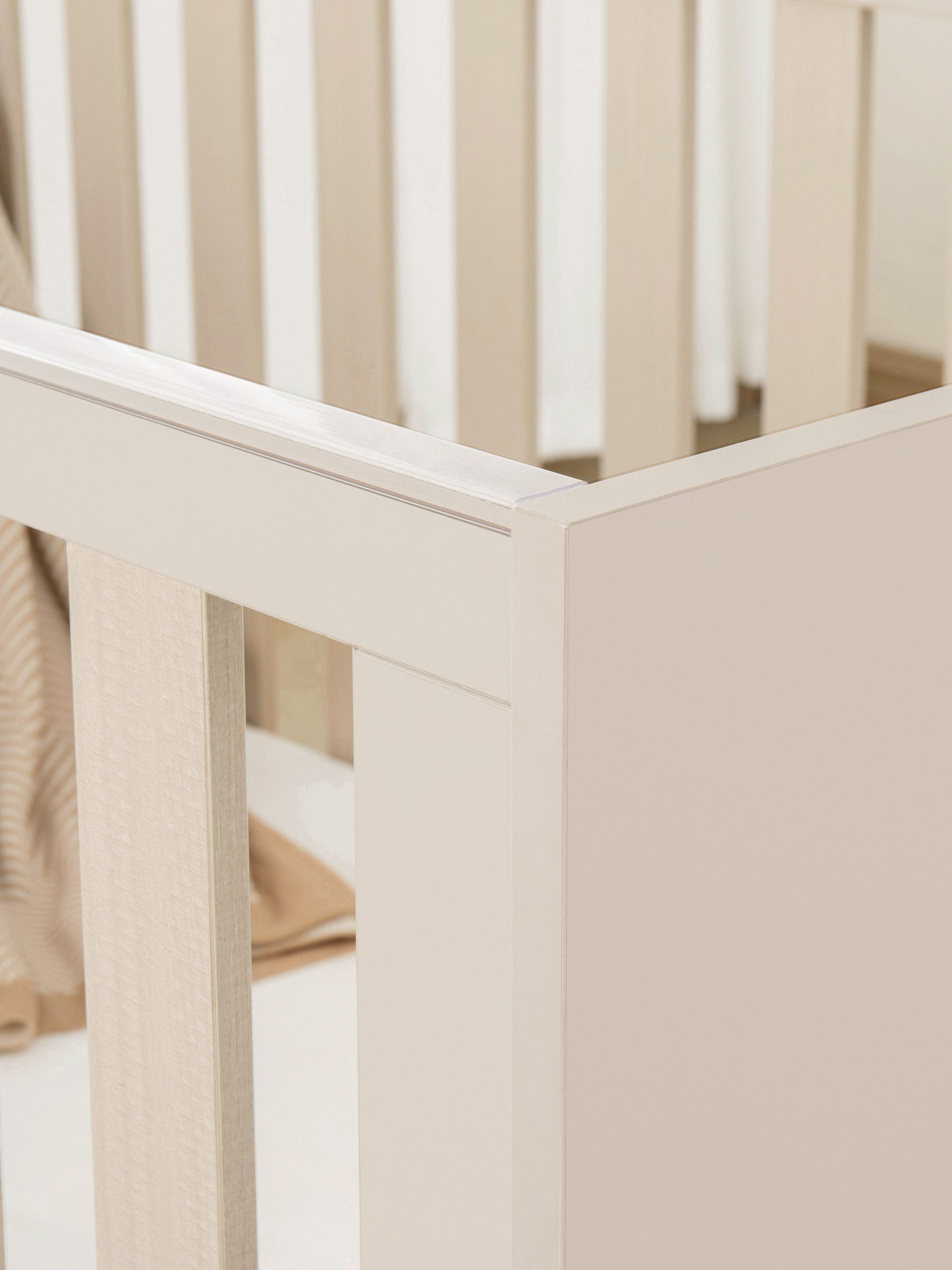 Babymore Cashmere Dante Mini Cot Bed - Image 5 of 6