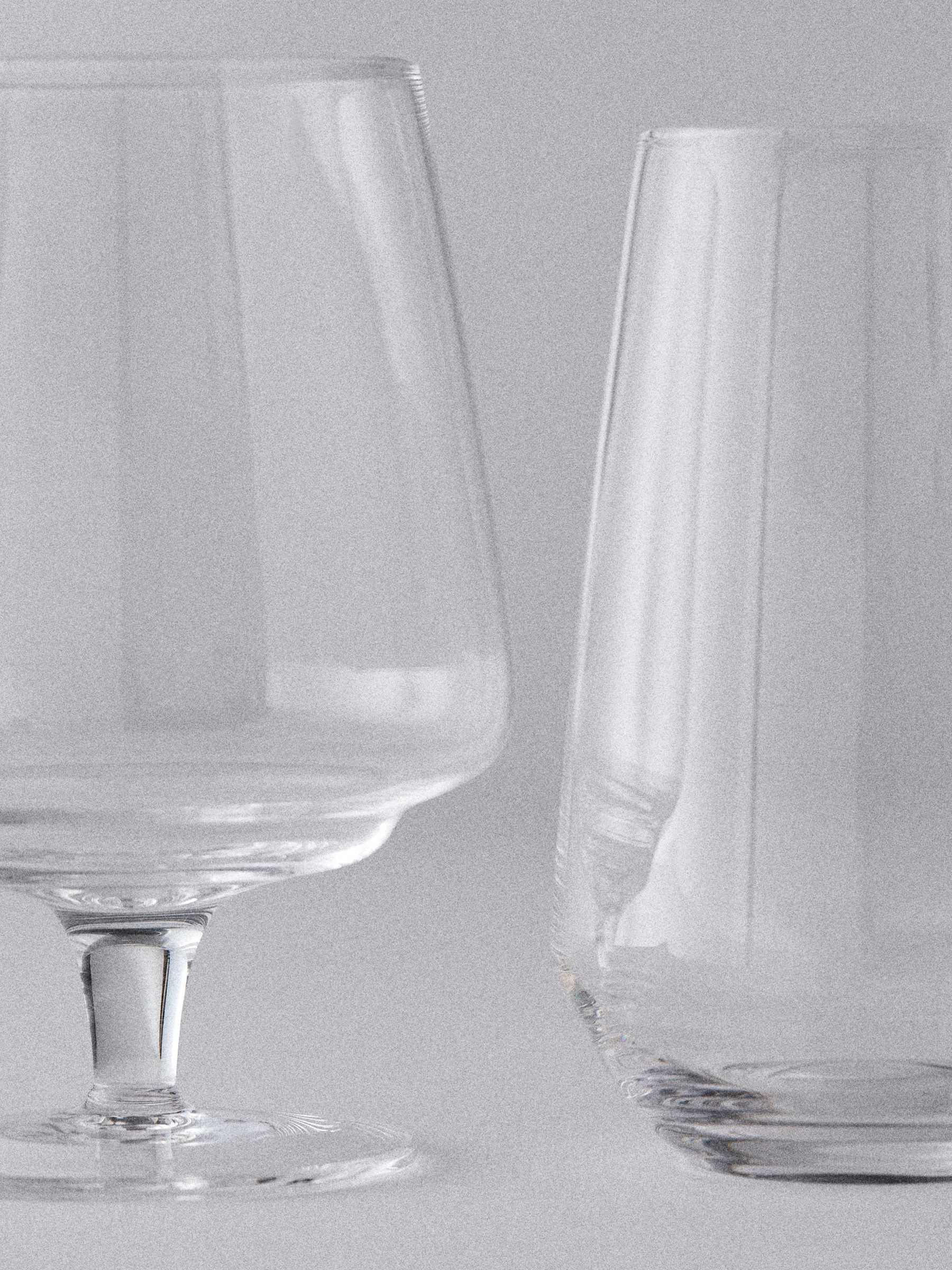8 Pack Wine Glasses and Tumbler Set Clear - Image 3 of 4