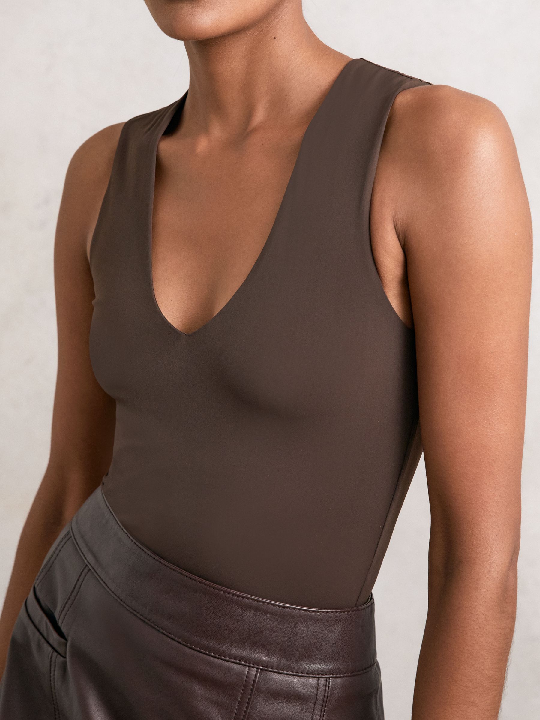 V-Neck Sleeveless Bodysuit in Chocolate Brown - Image 5 of 7