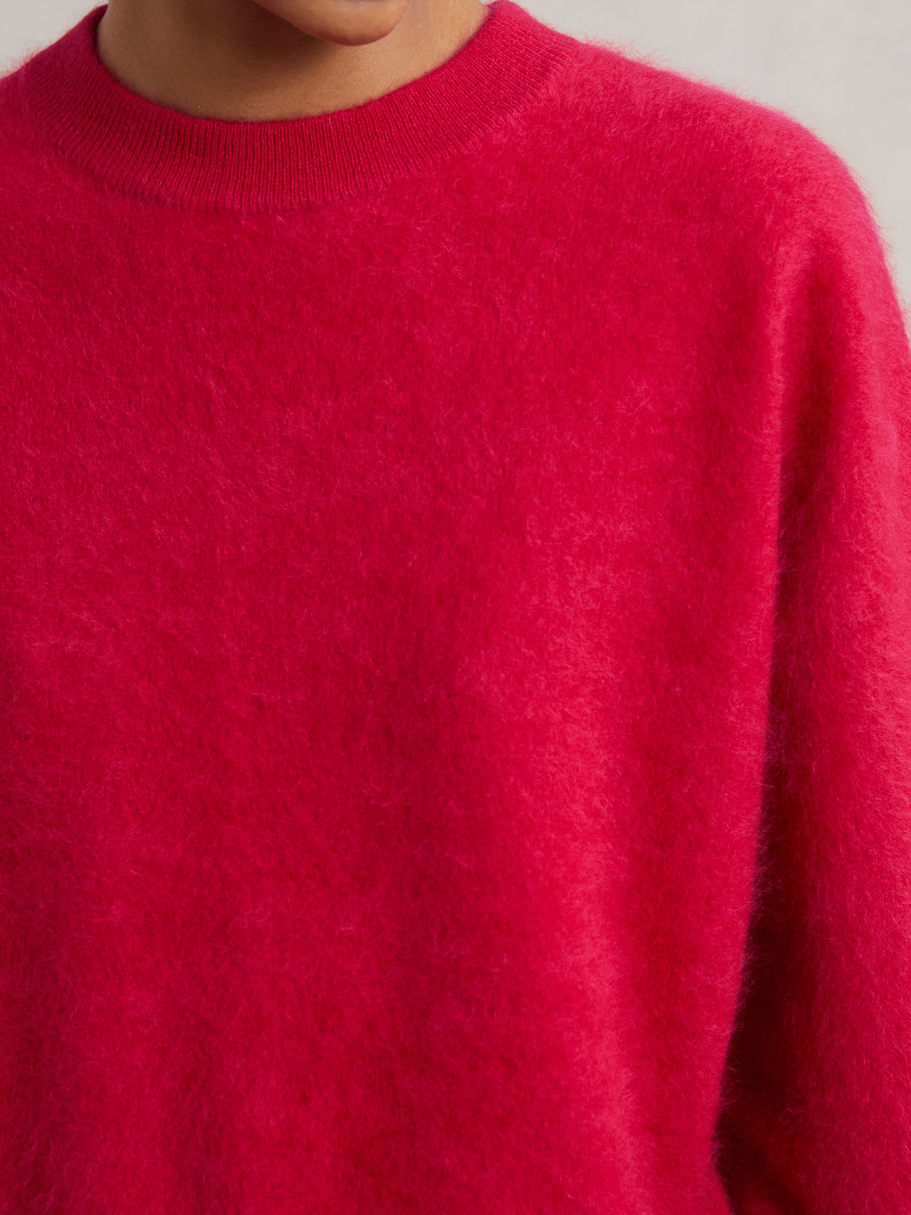 Reiss Brushed Cashmere Crew Neck Jumper in Red | REISS