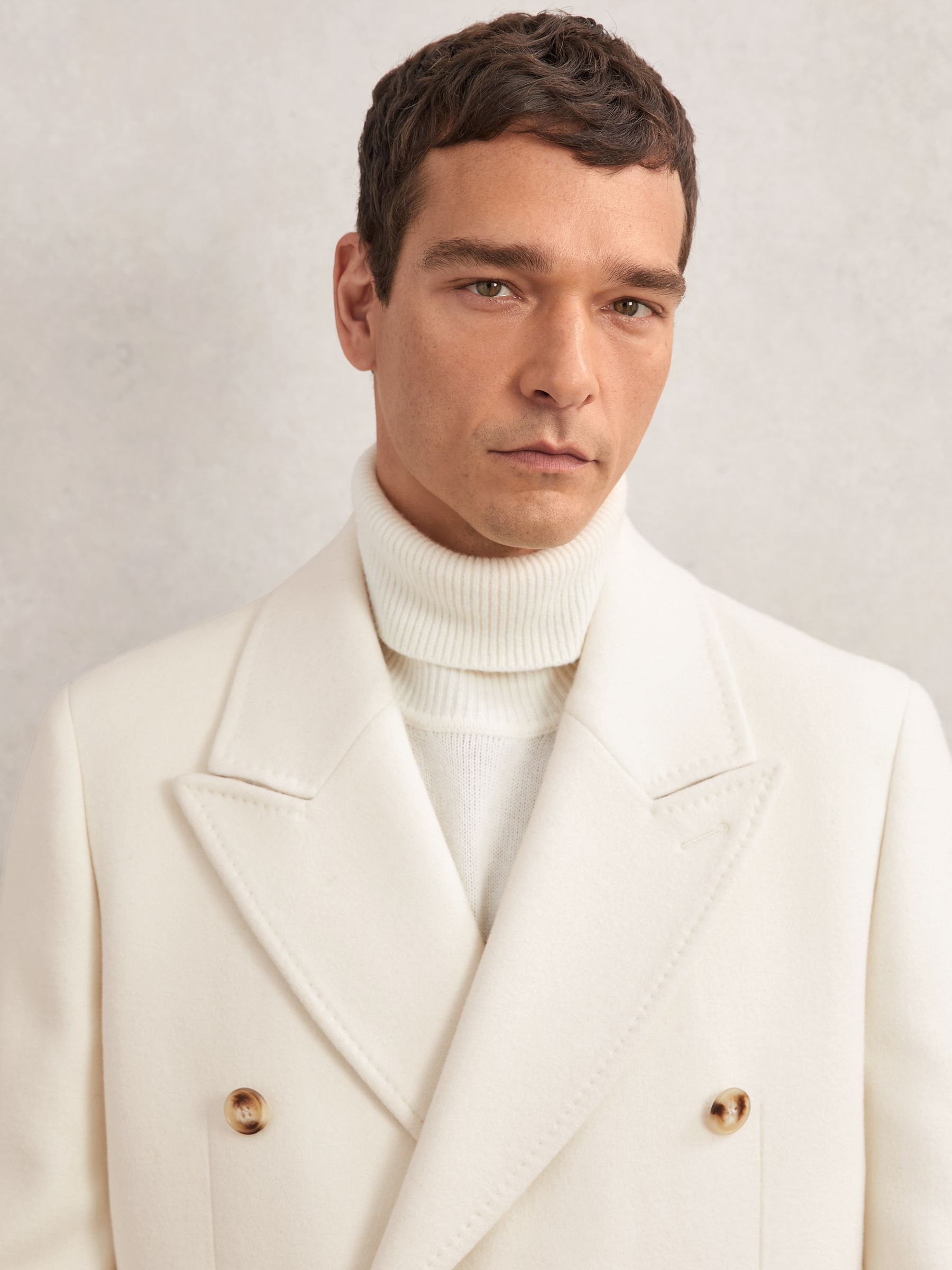 Reiss Wool-Blend Double-Breasted Overcoat in White - REISS