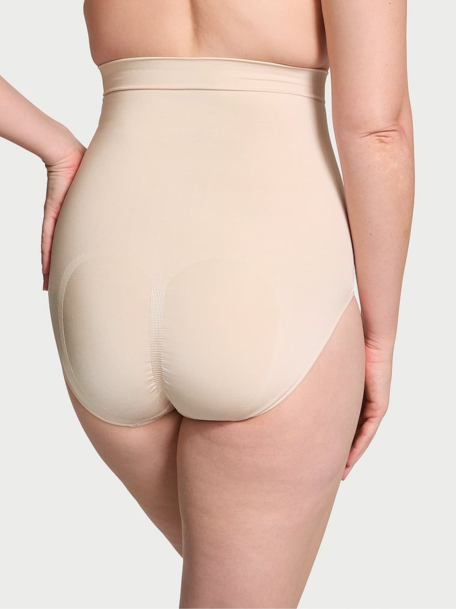 Marzipan Nude SeamlessShaping Knickers - Image 2 of 4