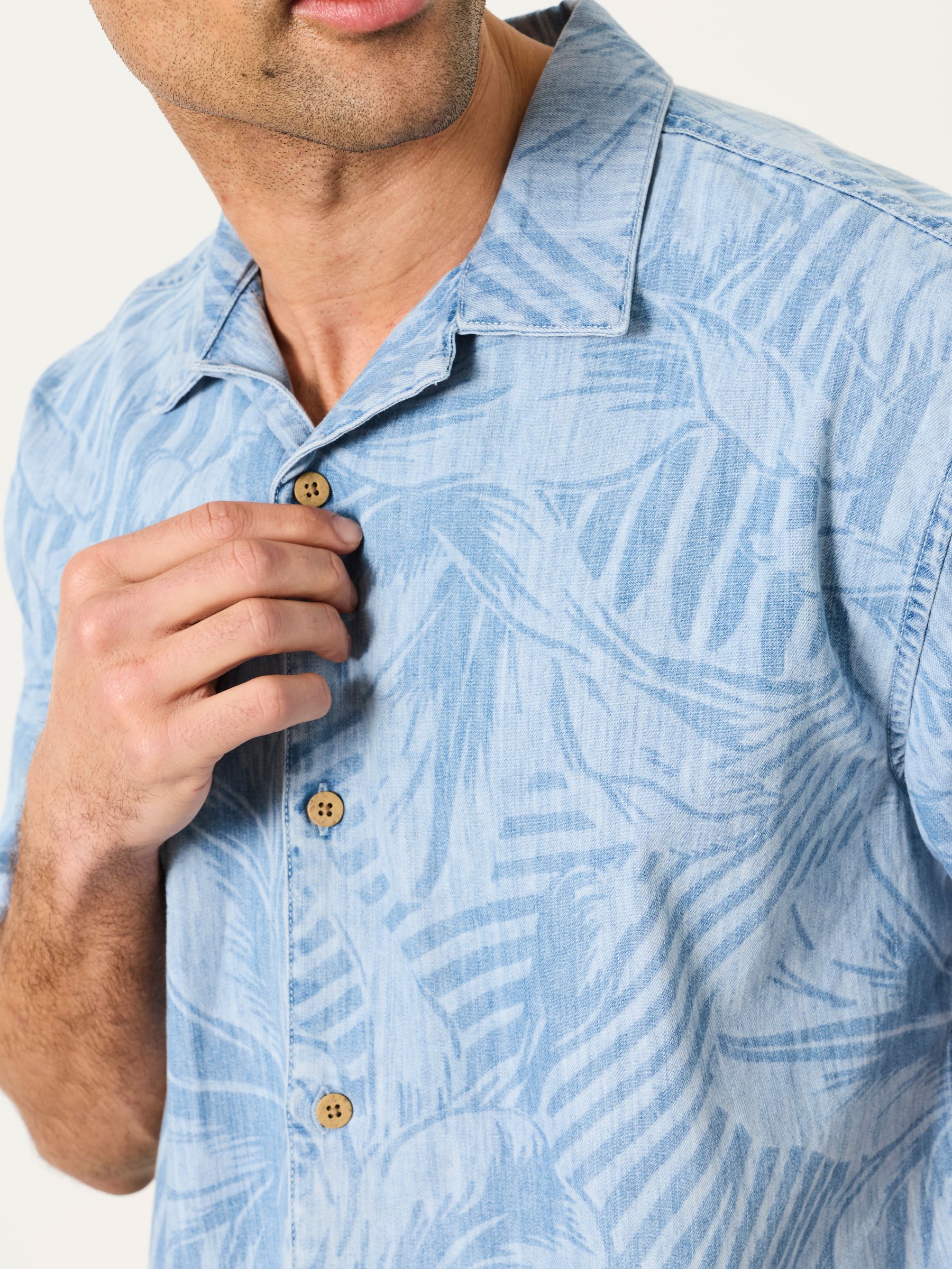 Chambray Blue Short Sleeve Relaxed Fit Jungle Chambray Shirt - Image 4 of 6