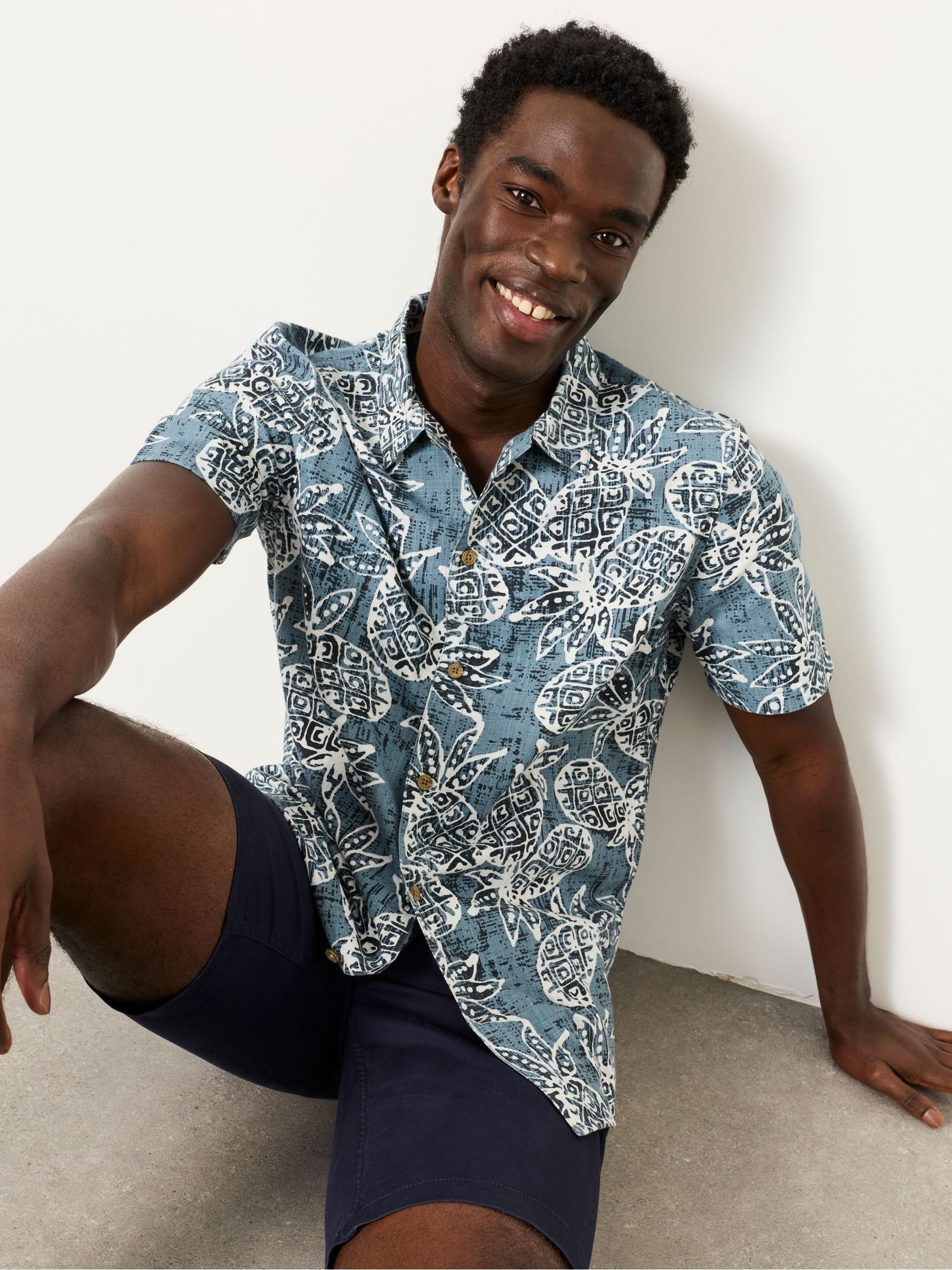 Blue Short Sleeve Pineapple Print Shirt - Image 4 of 5