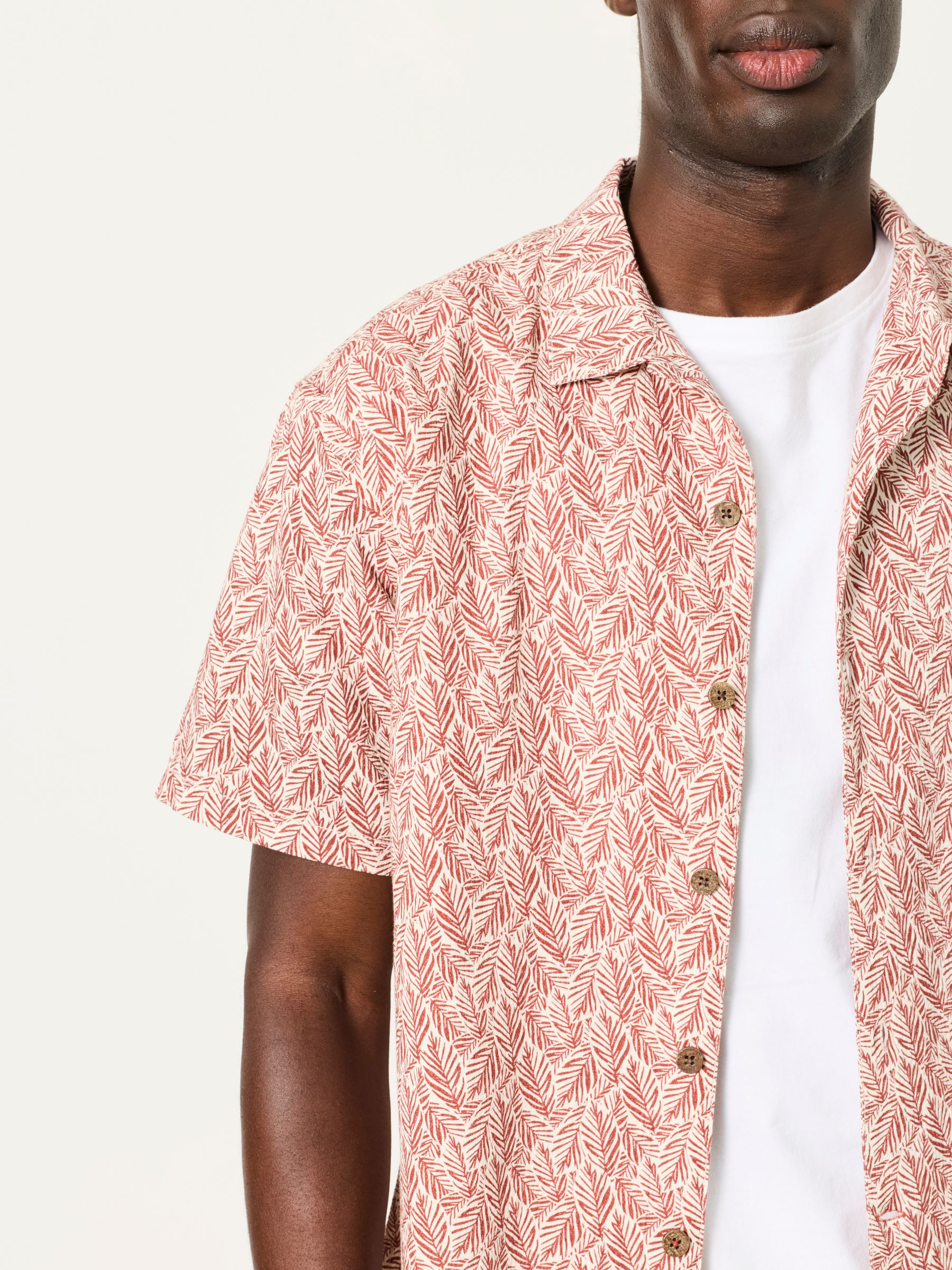 Rust Red Short Sleeve Relaxed Fit Linear Leaf Print Shirt - Image 4 of 6