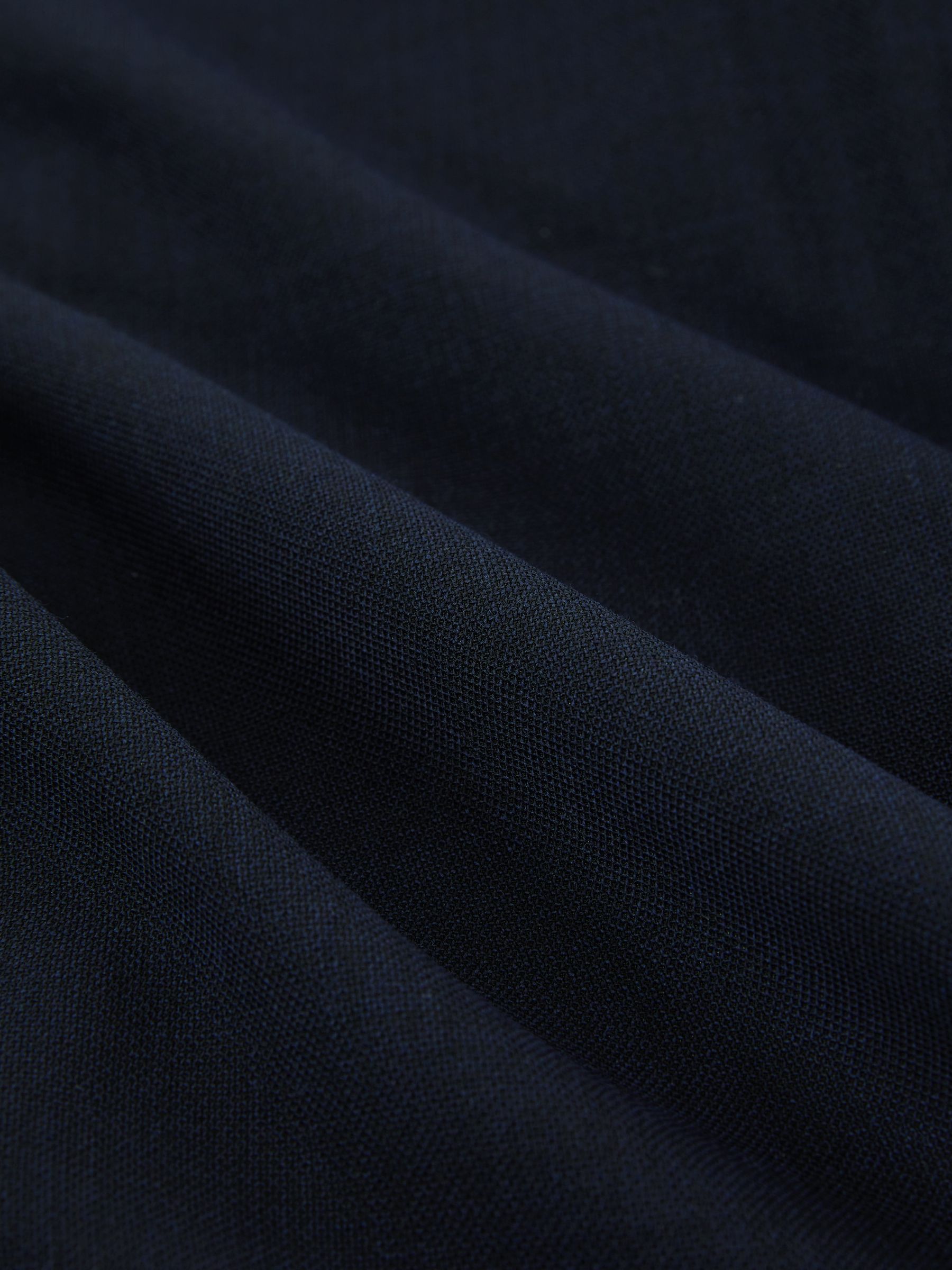 Double-Breasted Textured Suit Blazer Slim-Fit With Wool in Navy - Image 7 of 8