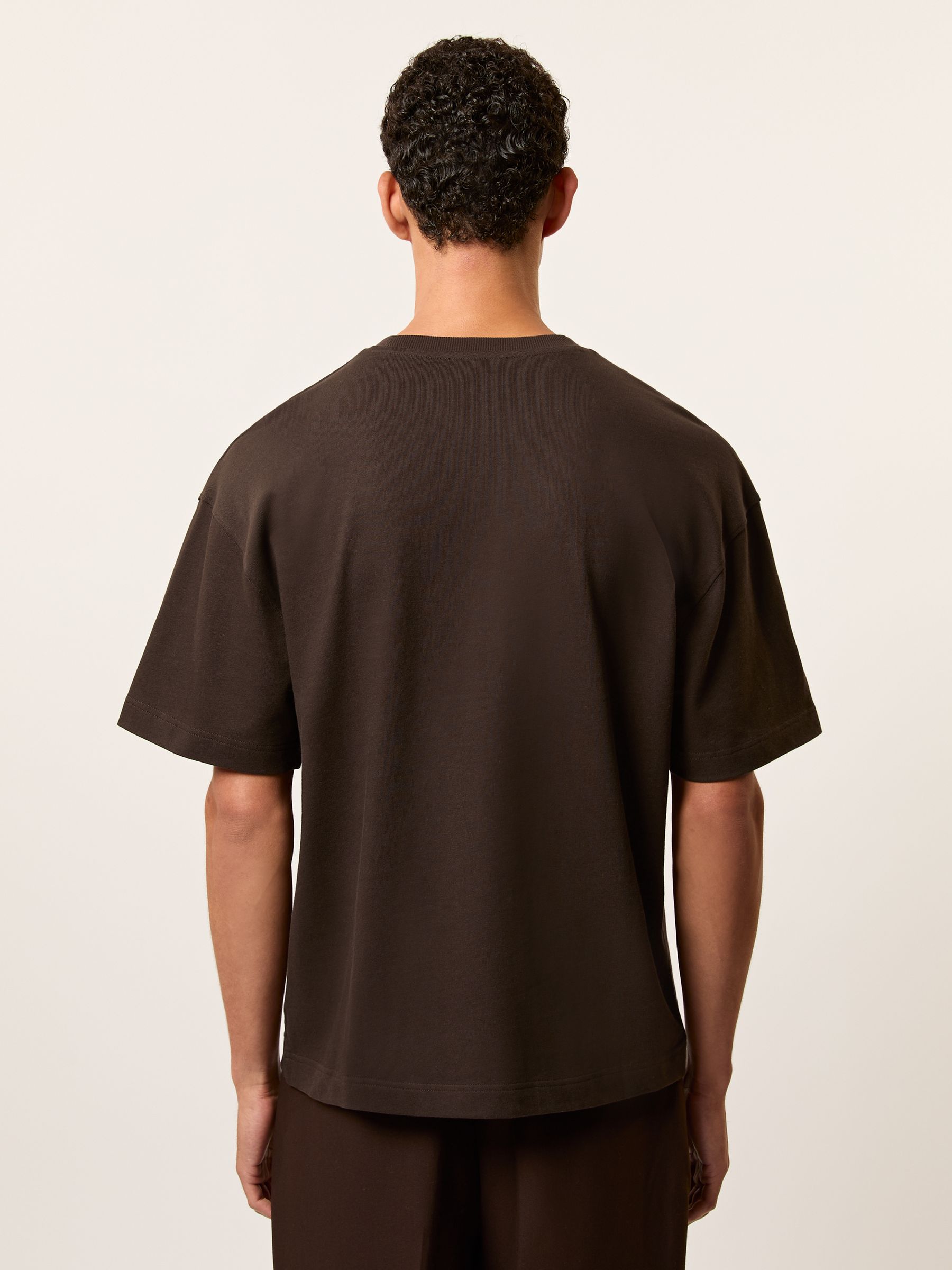 T-Shirt in Brown - Image 5 of 6