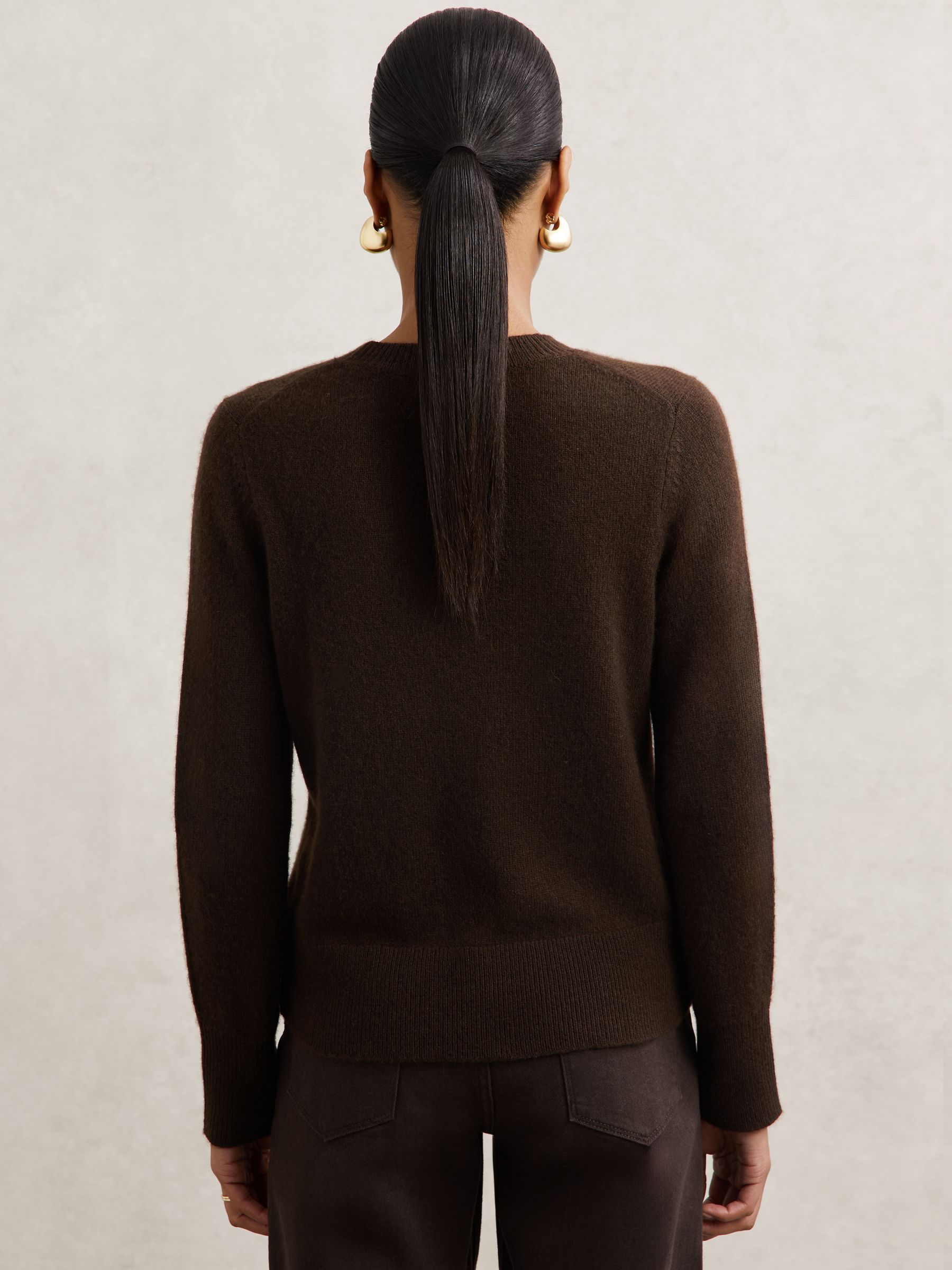 100% Cashmere Crew-Neck Jumper in Chocolate Brown - Image 5 of 7