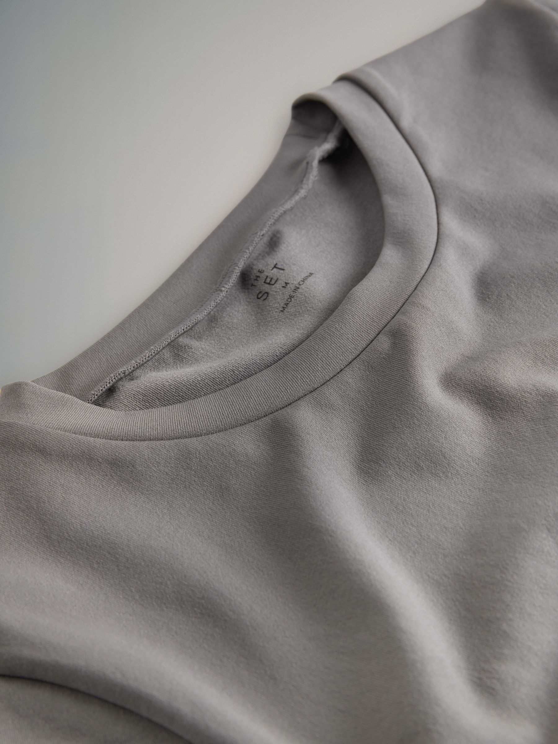 3 Pack Active Smoothing Sports T-Shirt Black/Charcoal/Grey - Image 6 of 6 3 Pack Active Smoothing Sports T-Shirt Black/Charcoal/Grey - Image 6 of 6