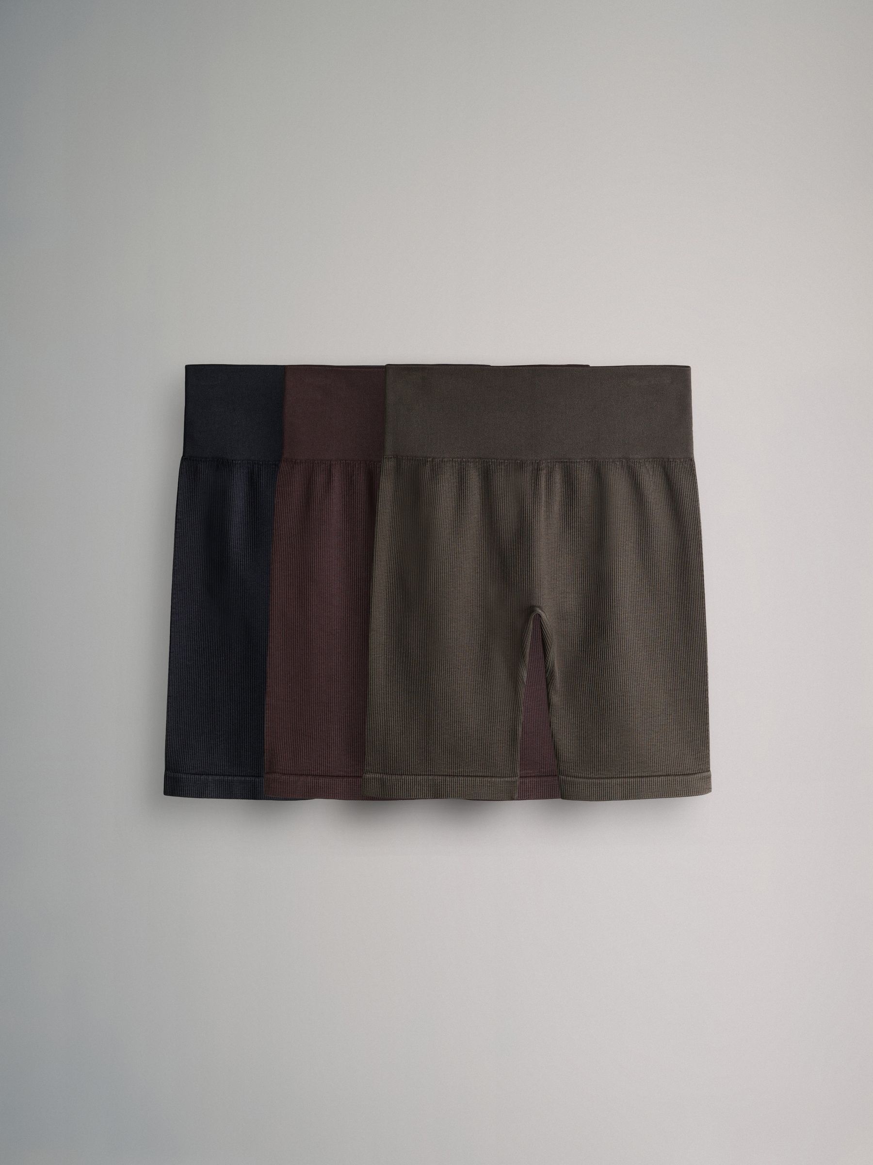 Black/Chocolate Brown/Khaki 3 Pack Active Ribbed Cycle Short - Image 2 of 6