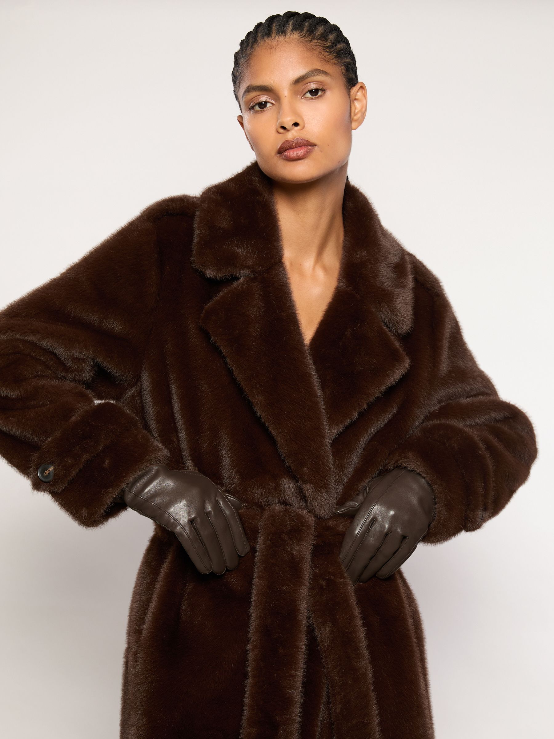 Leather Gloves in Chocolate - Image 2 of 3