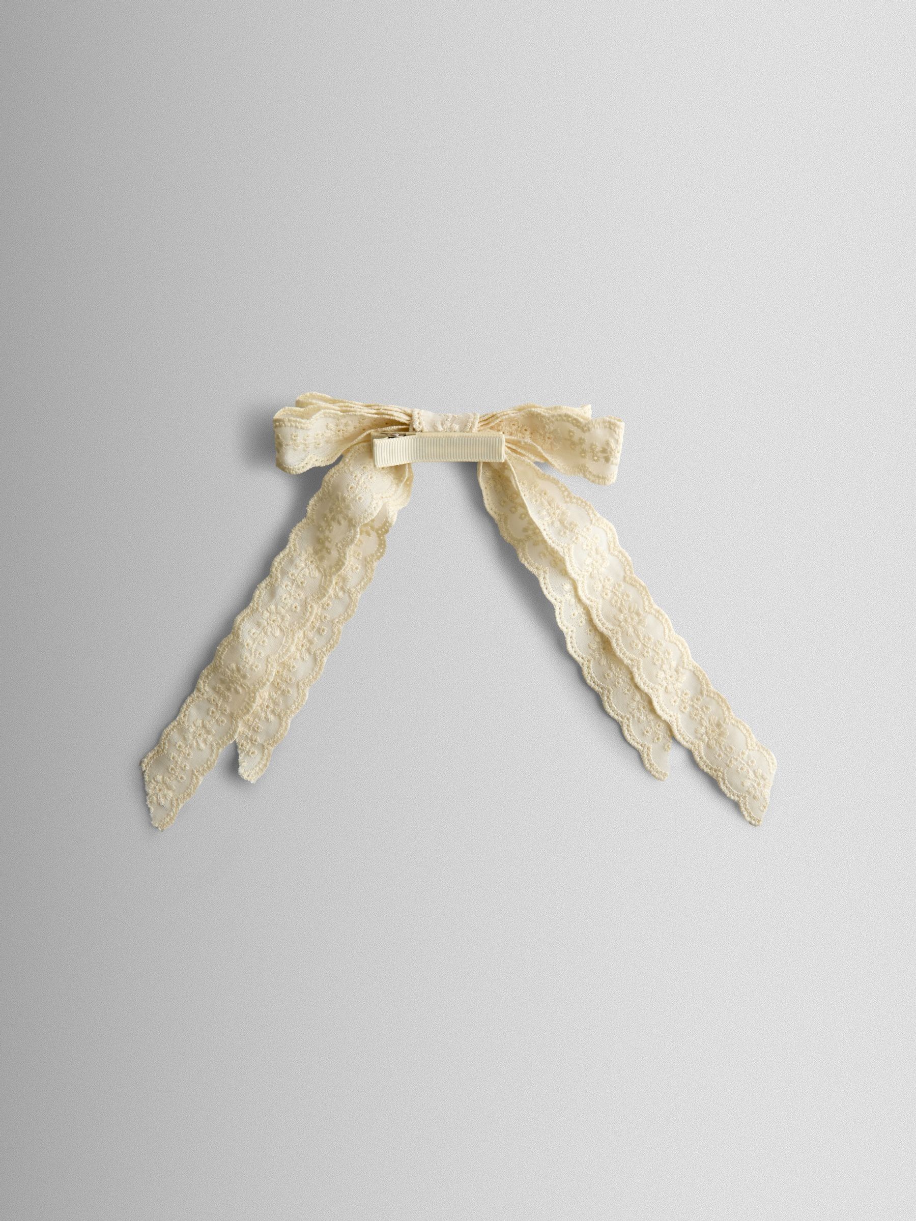 Cream Crochet Bow Clip - Image 3 of 4