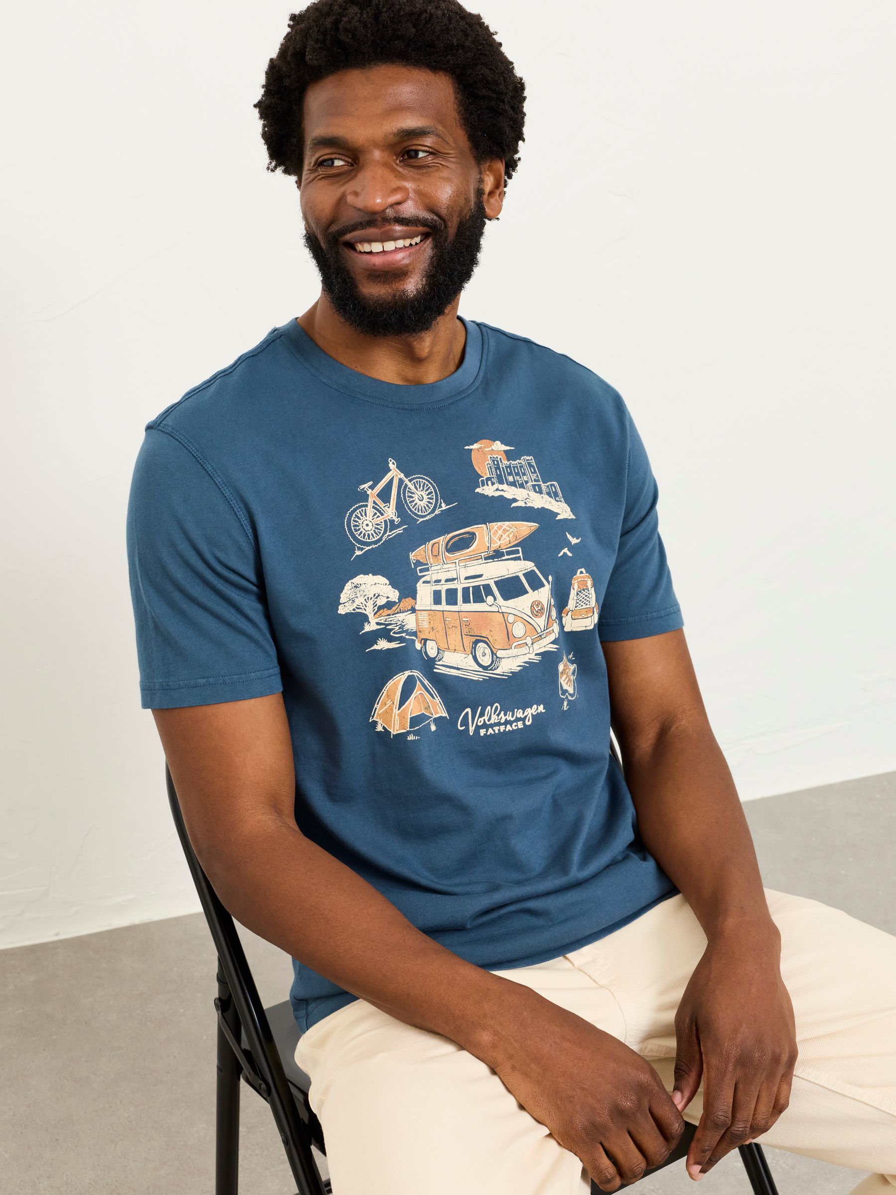 Navy VW Camping Kayak Graphic Tshirt - Image 3 of 6