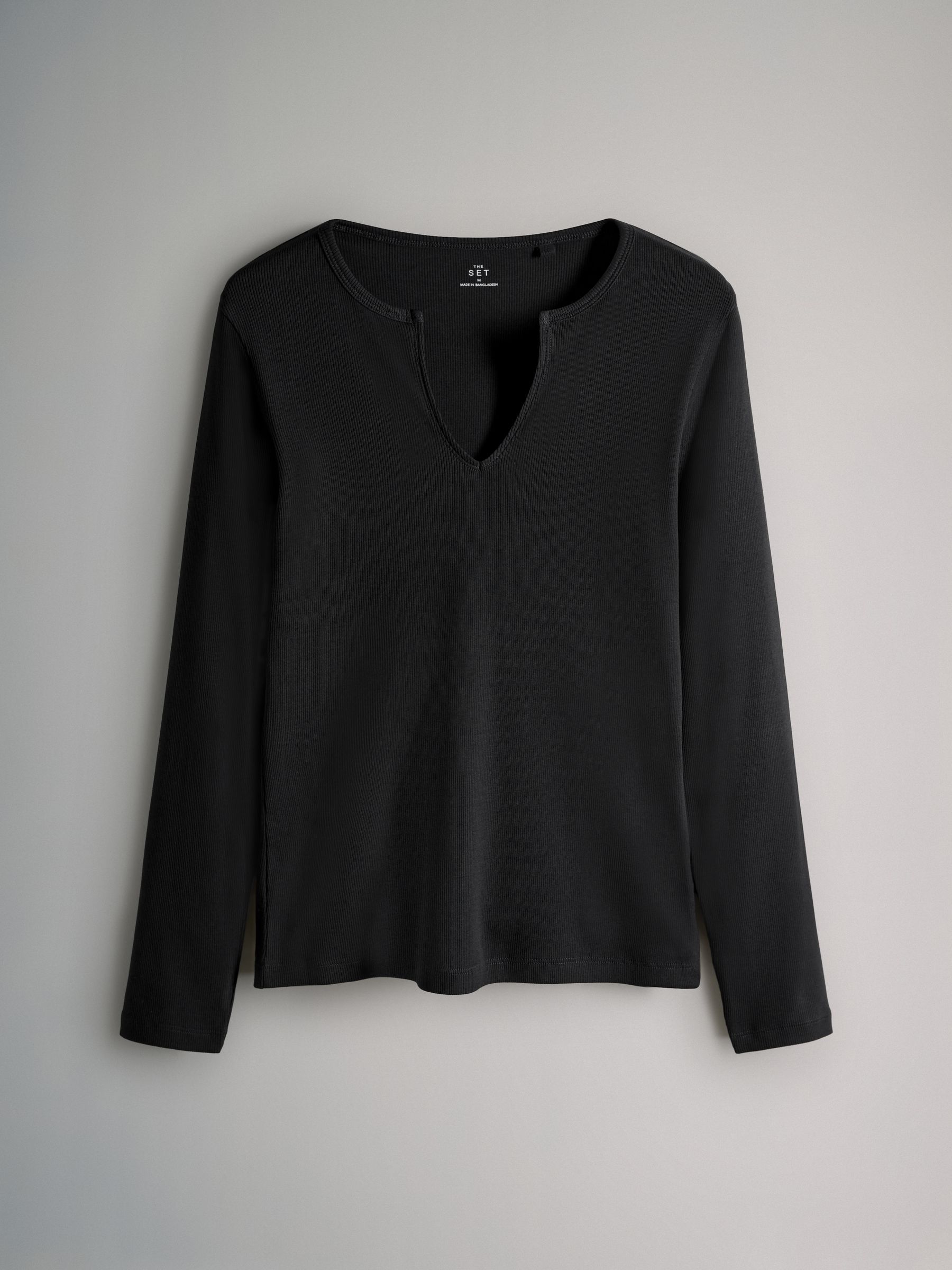 4 Pack Notch Neck T-Shirts - Image 2 of 7