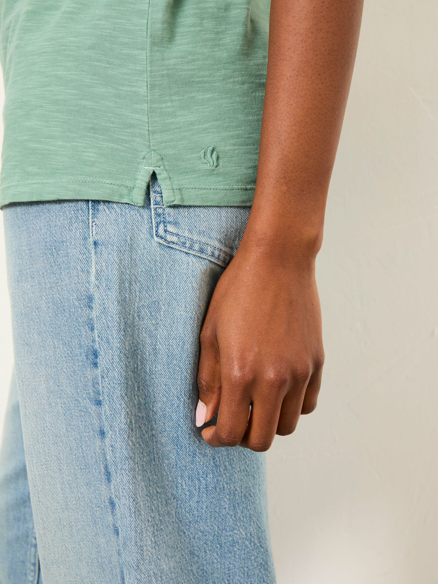 Ivy Jade Green T Shirt - Image 3 of 5