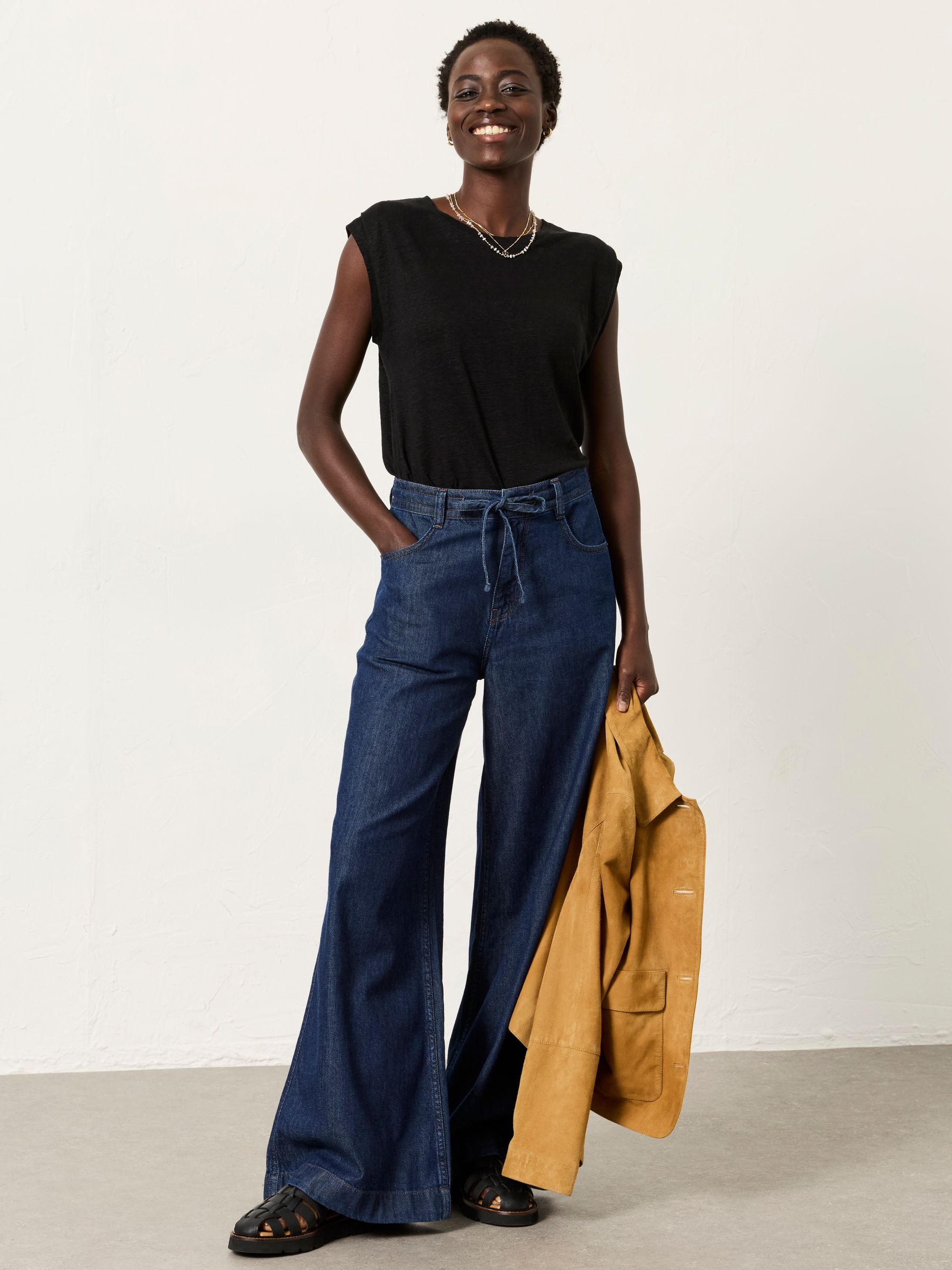 Lou Black Linen Tank - Image 4 of 7