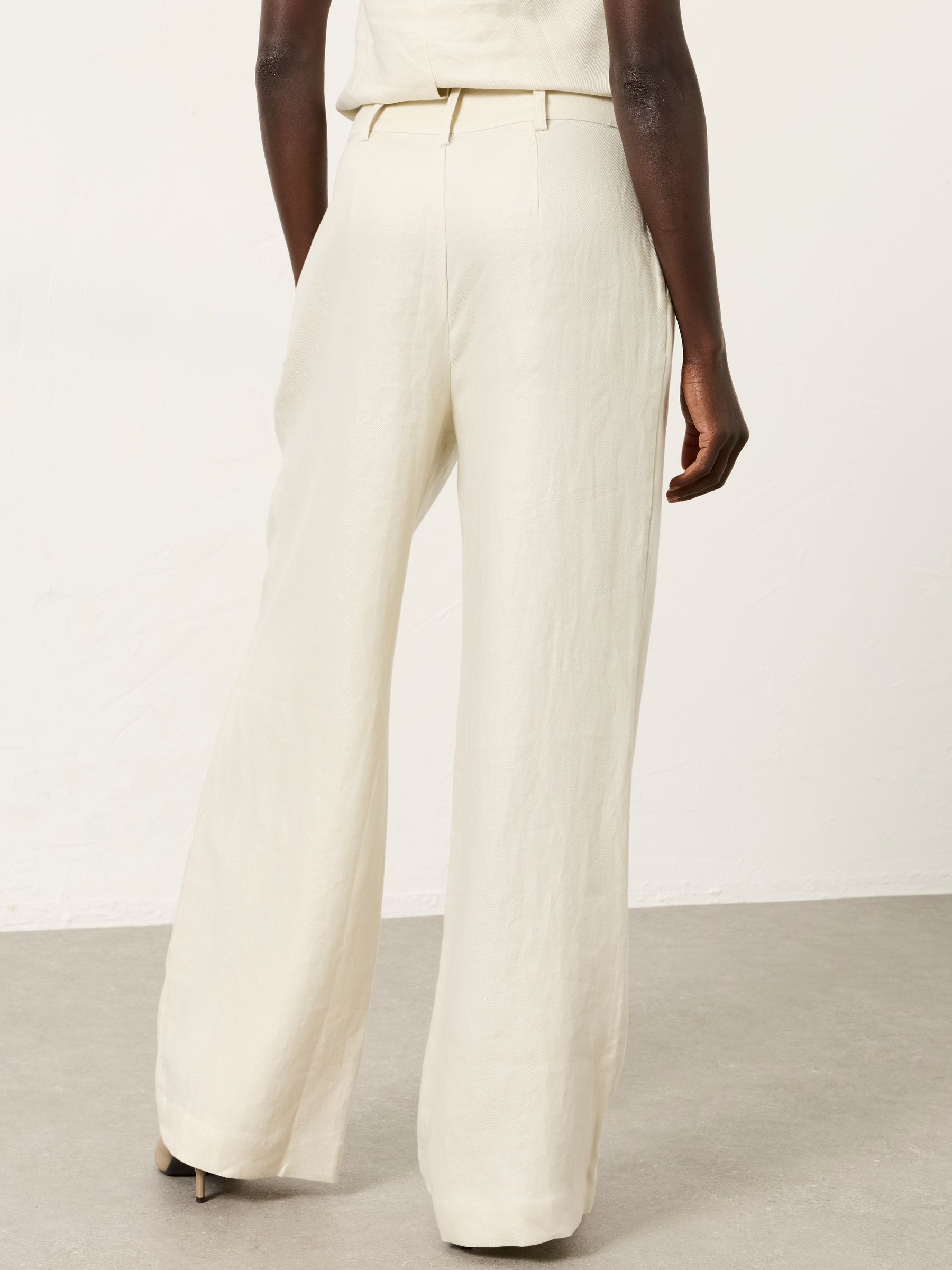 Aya Ivory Linen Trouser - Image 4 of 8