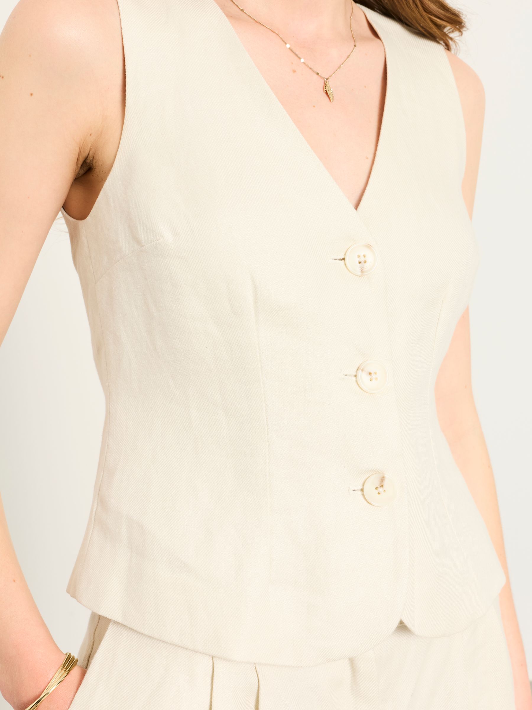 Kiley Ivory Regular Linen Waistcoat - Image 5 of 5 Kiley Ivory Regular Linen Waistcoat - Image 5 of 5