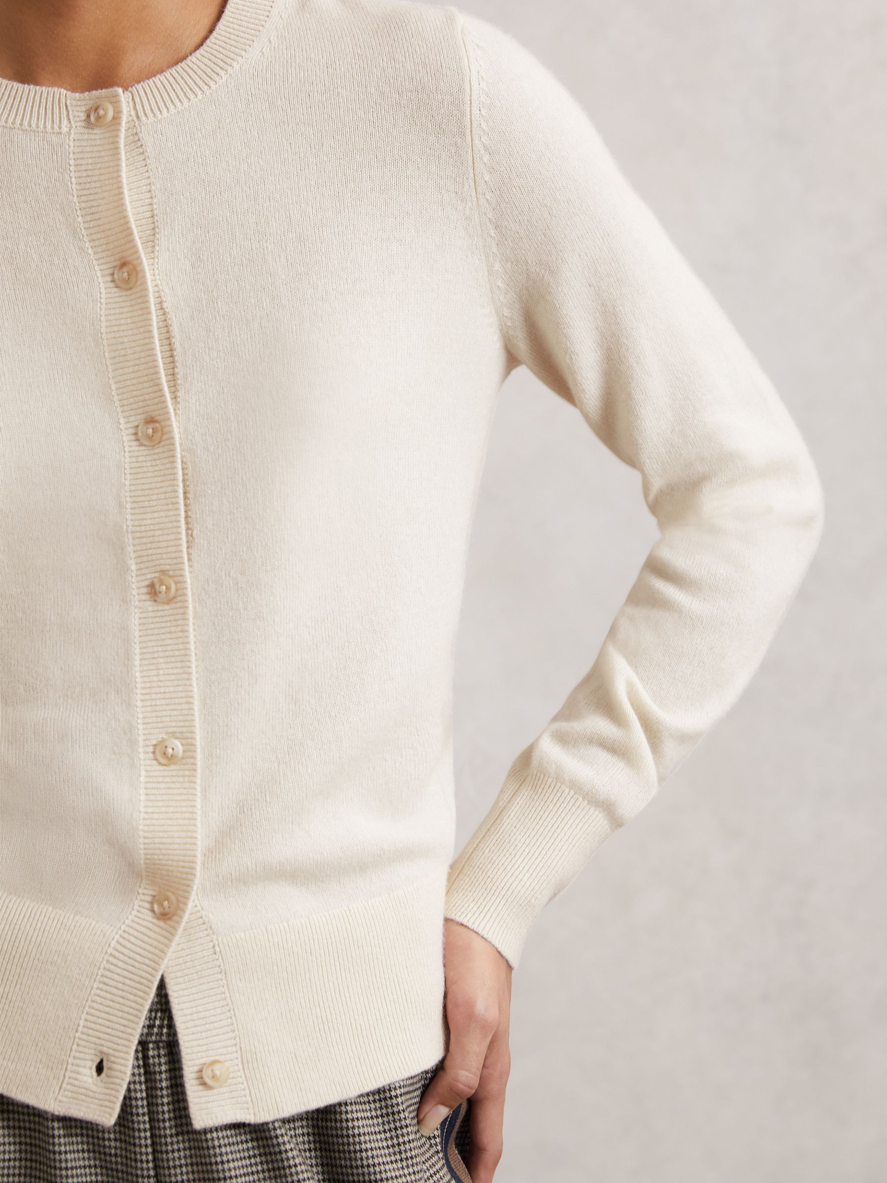 Wool-Blend Crew-Neck Cardigan With Cashmere in Cream - Image 3 of 6