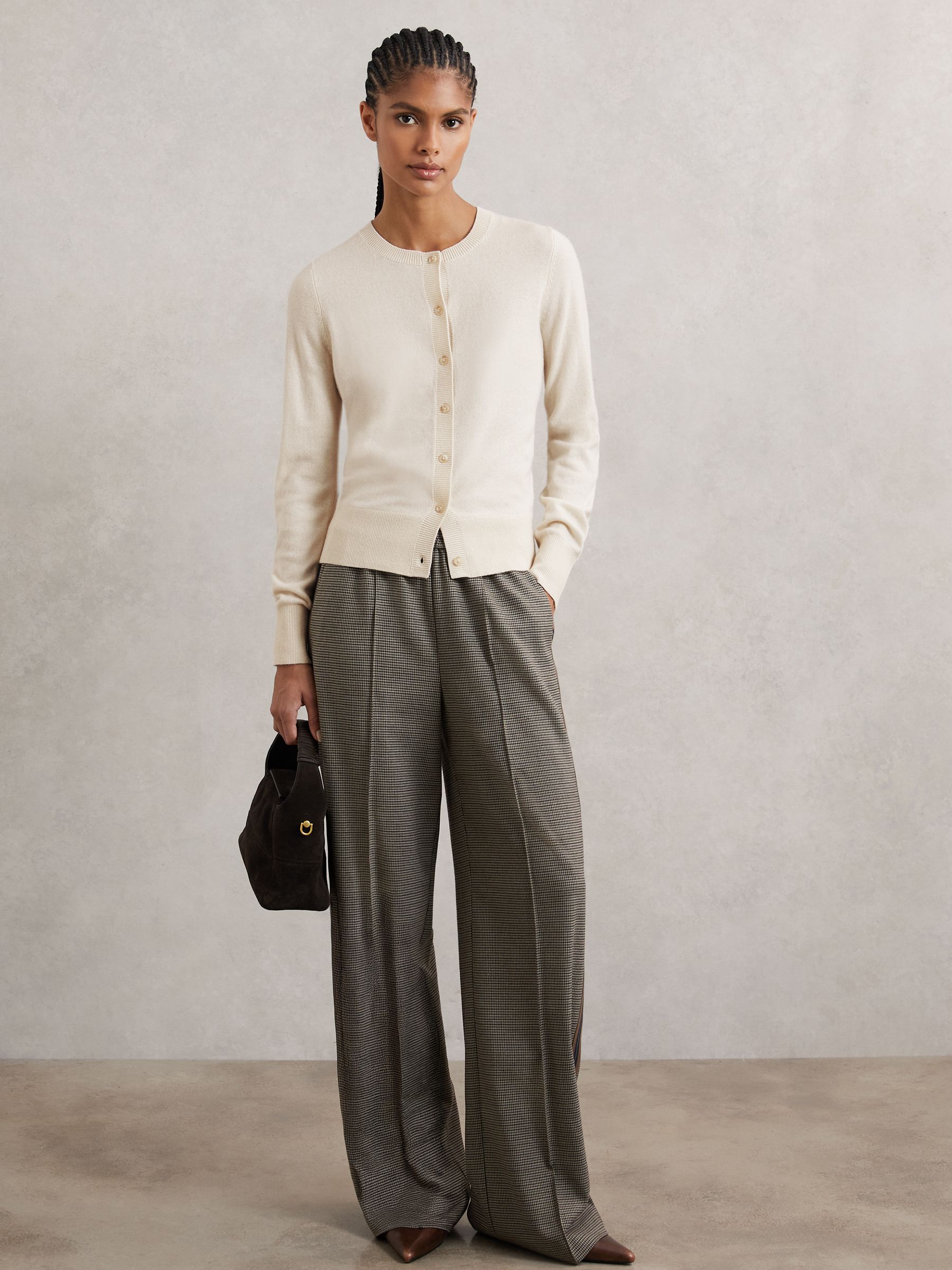 Wool-Blend Crew-Neck Cardigan With Cashmere in Cream - Image 4 of 6