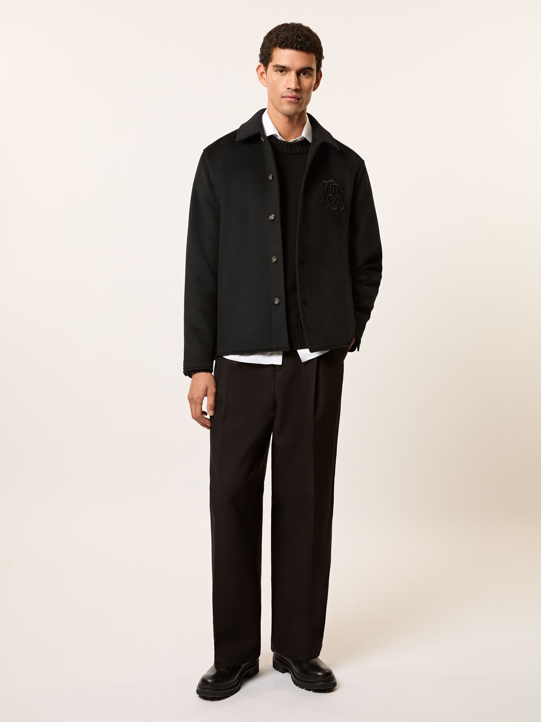 Shirt in Black - Image 4 of 7