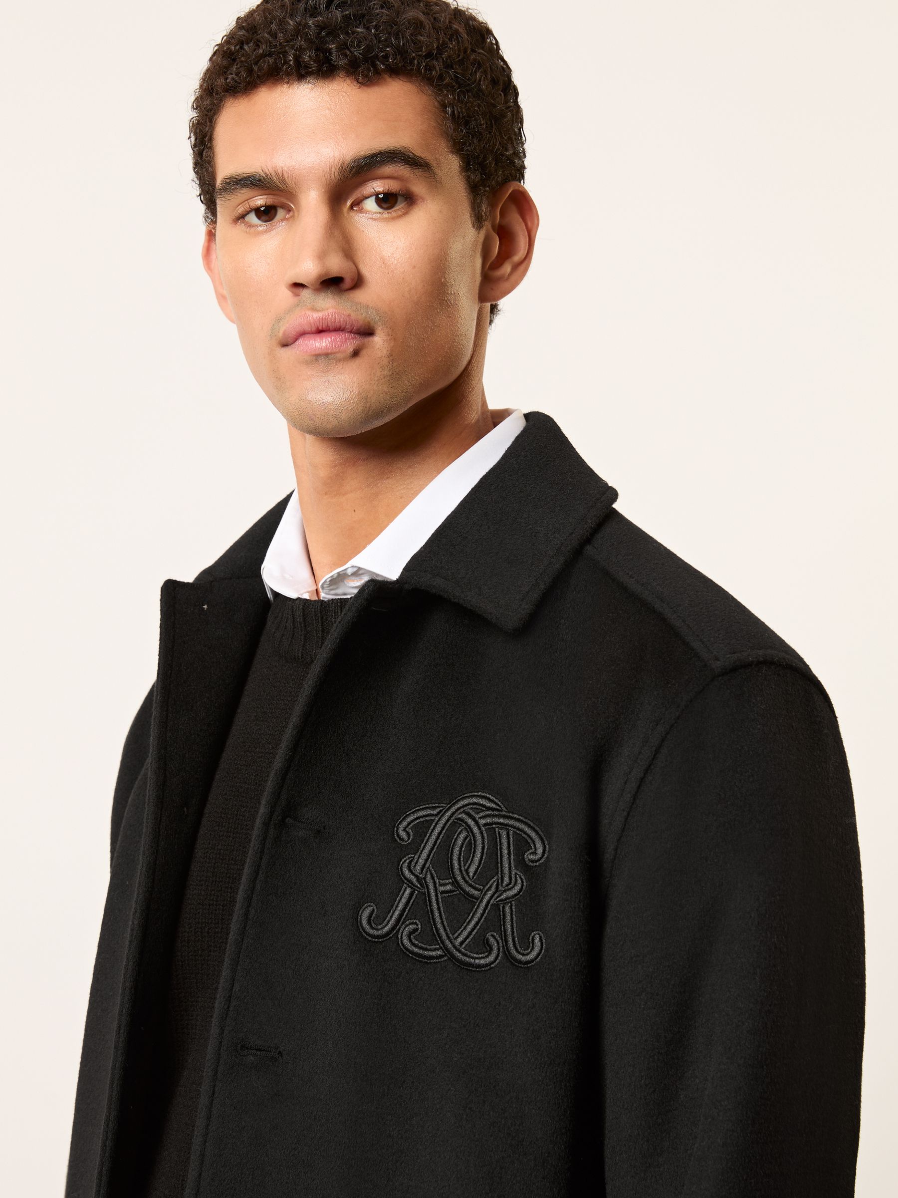 Shirt in Black - Image 5 of 7