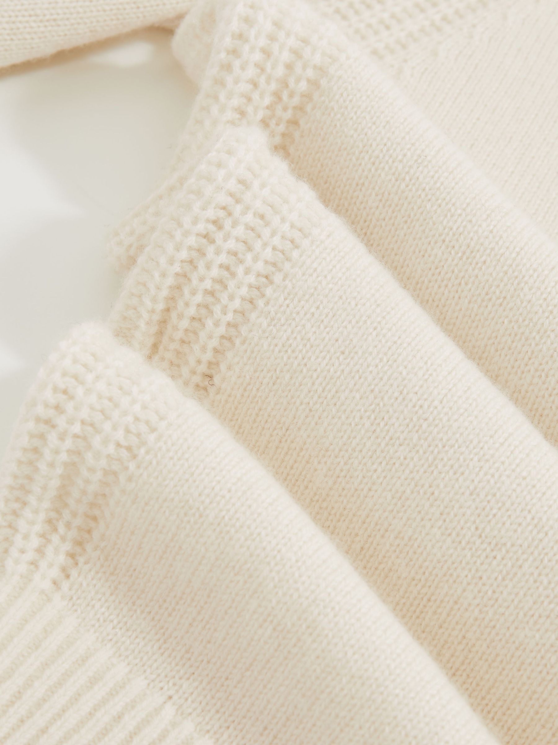 Wool-Cashmere Roll-Neck Jumper in Off White - Image 6 of 6