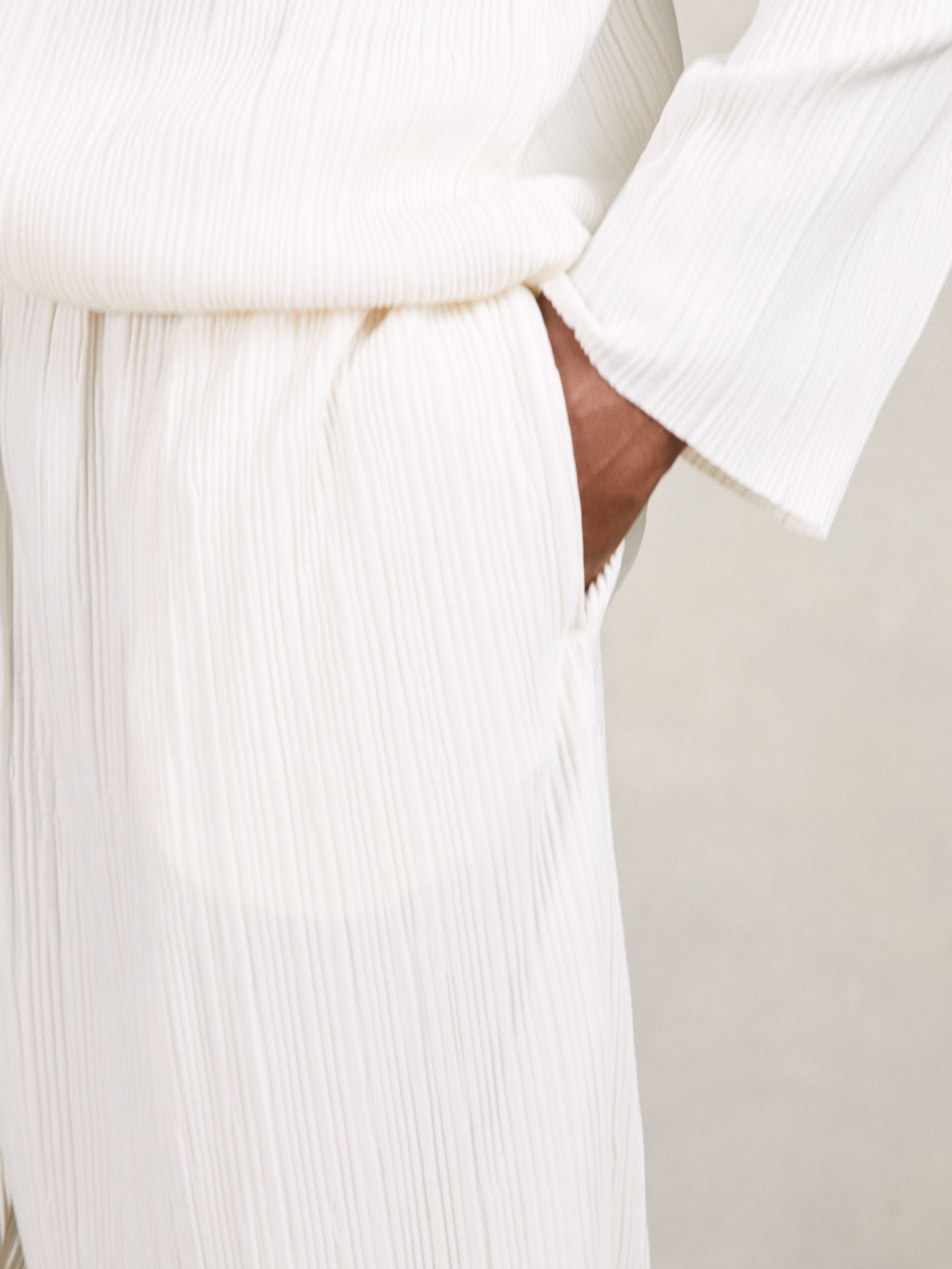 Wide Leg Plisse Trousers in Off White - Image 4 of 7