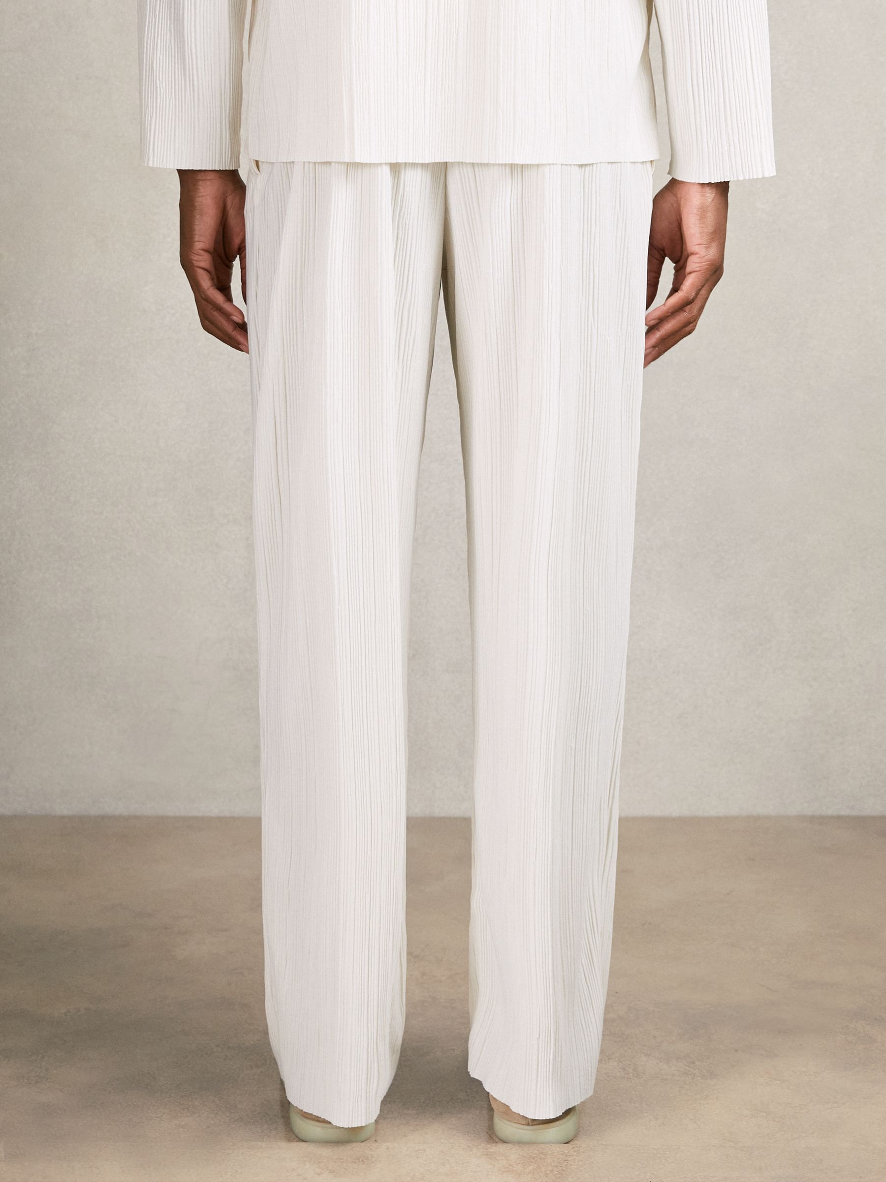 Wide Leg Plisse Trousers in Off White - Image 5 of 7