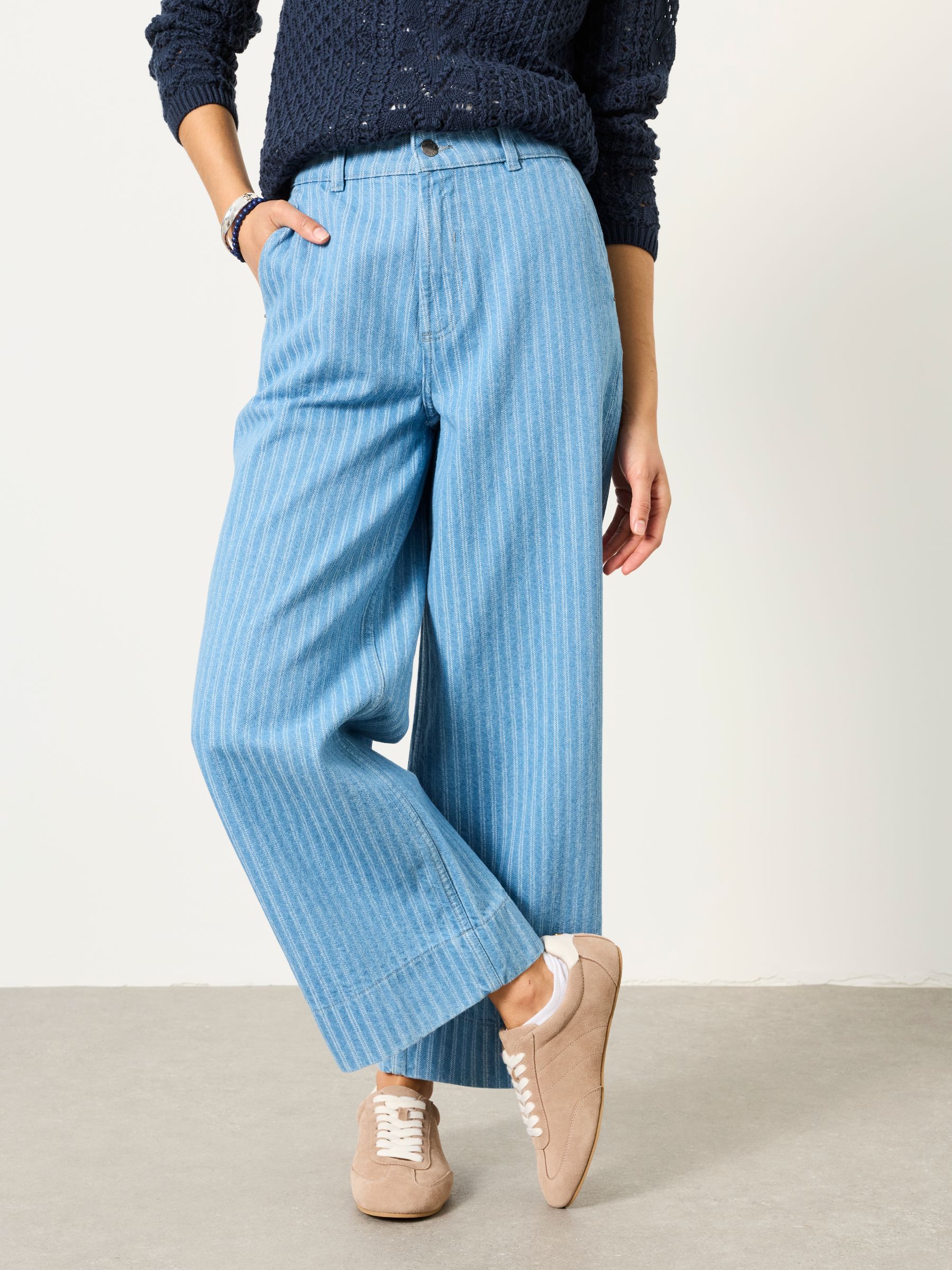 Hove Blue Denim Wide Leg Crop Jeans - Image 2 of 9
