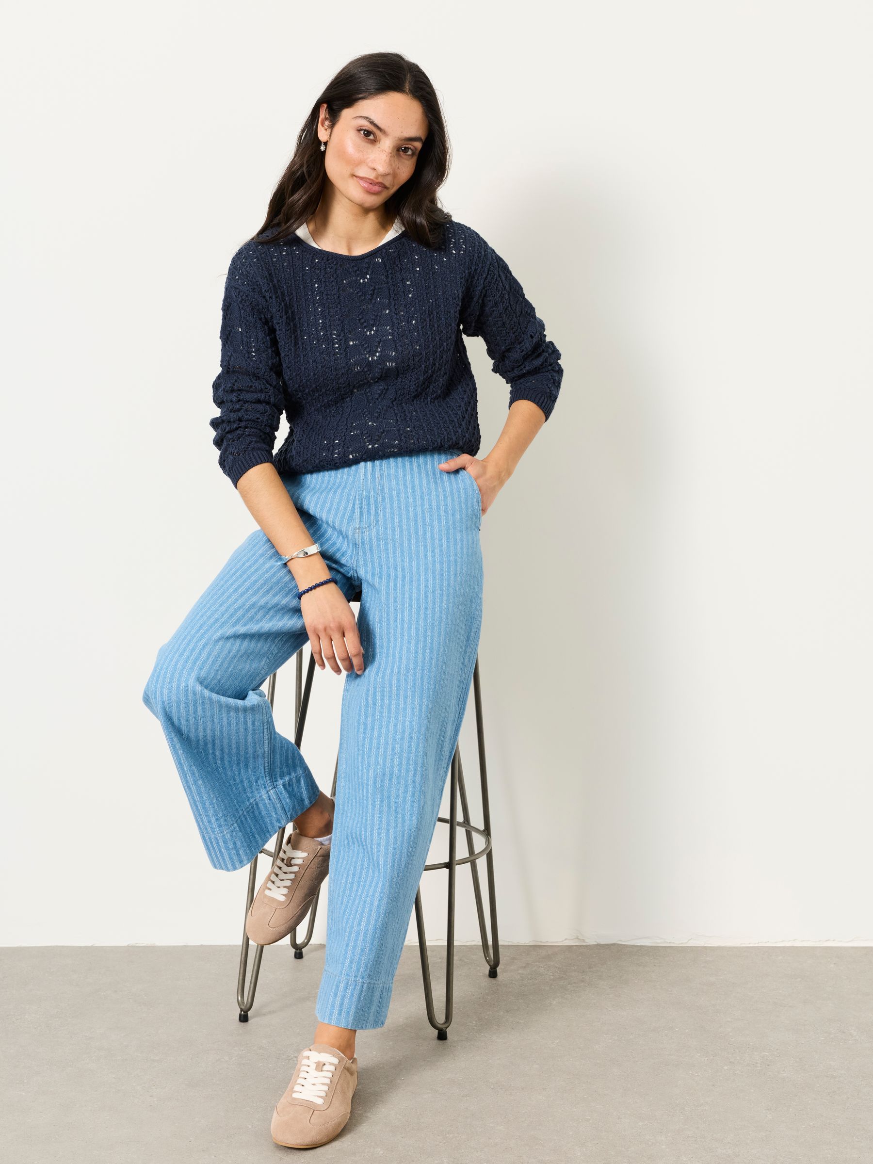 Hove Blue Denim Wide Leg Crop Jeans - Image 6 of 9