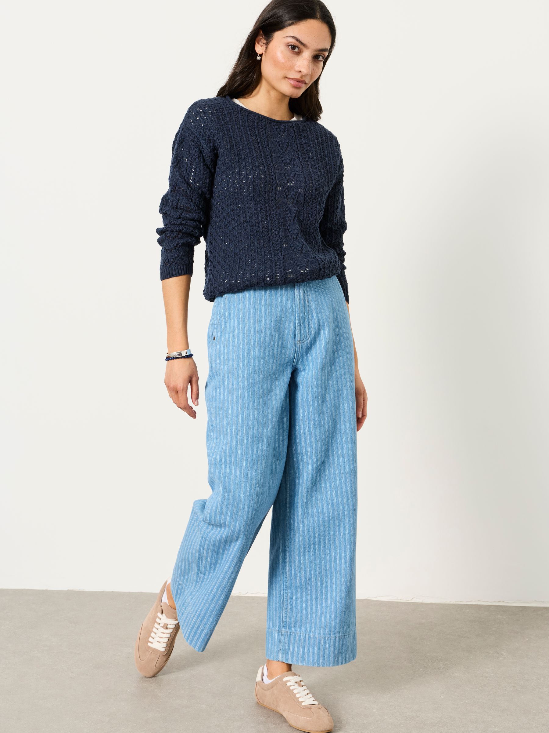 Hove Blue Denim Wide Leg Crop Jeans - Image 7 of 9