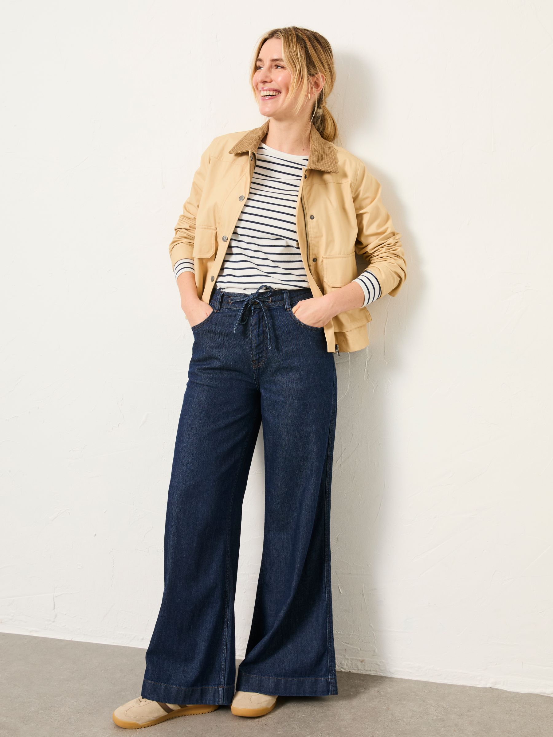Amberley Rinse Wash Wide Leg Jeans - Image 3 of 6