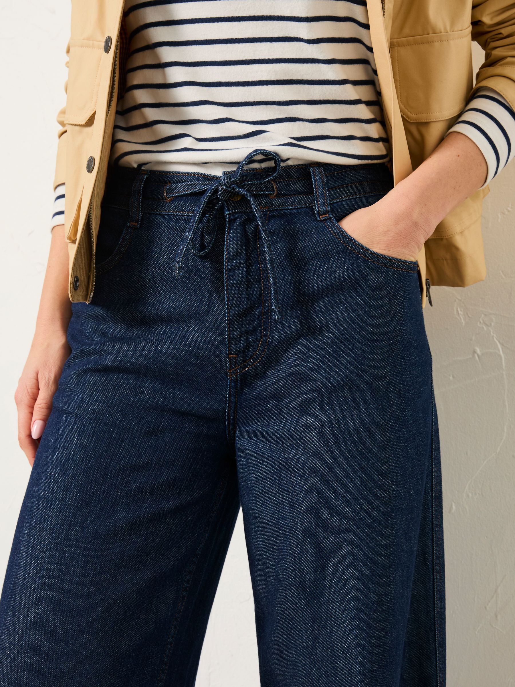 Amberley Rinse Wash Wide Leg Jeans | FatFace USA