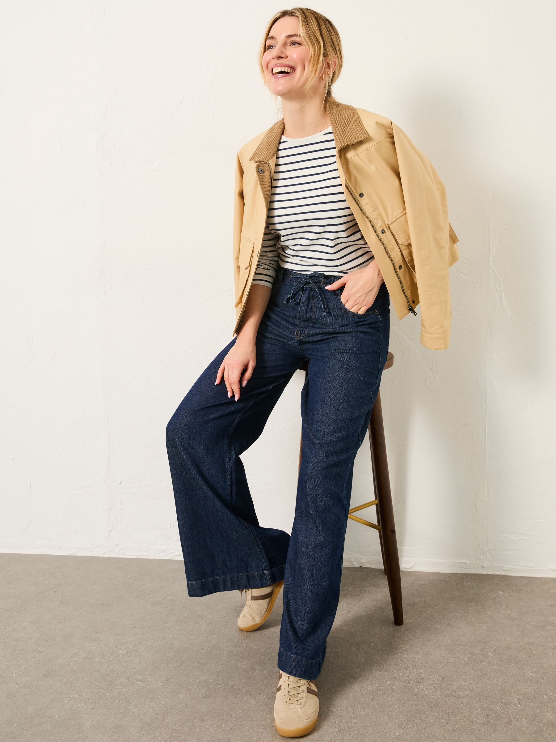 Amberley Rinse Wash Wide Leg Jeans | FatFace USA
