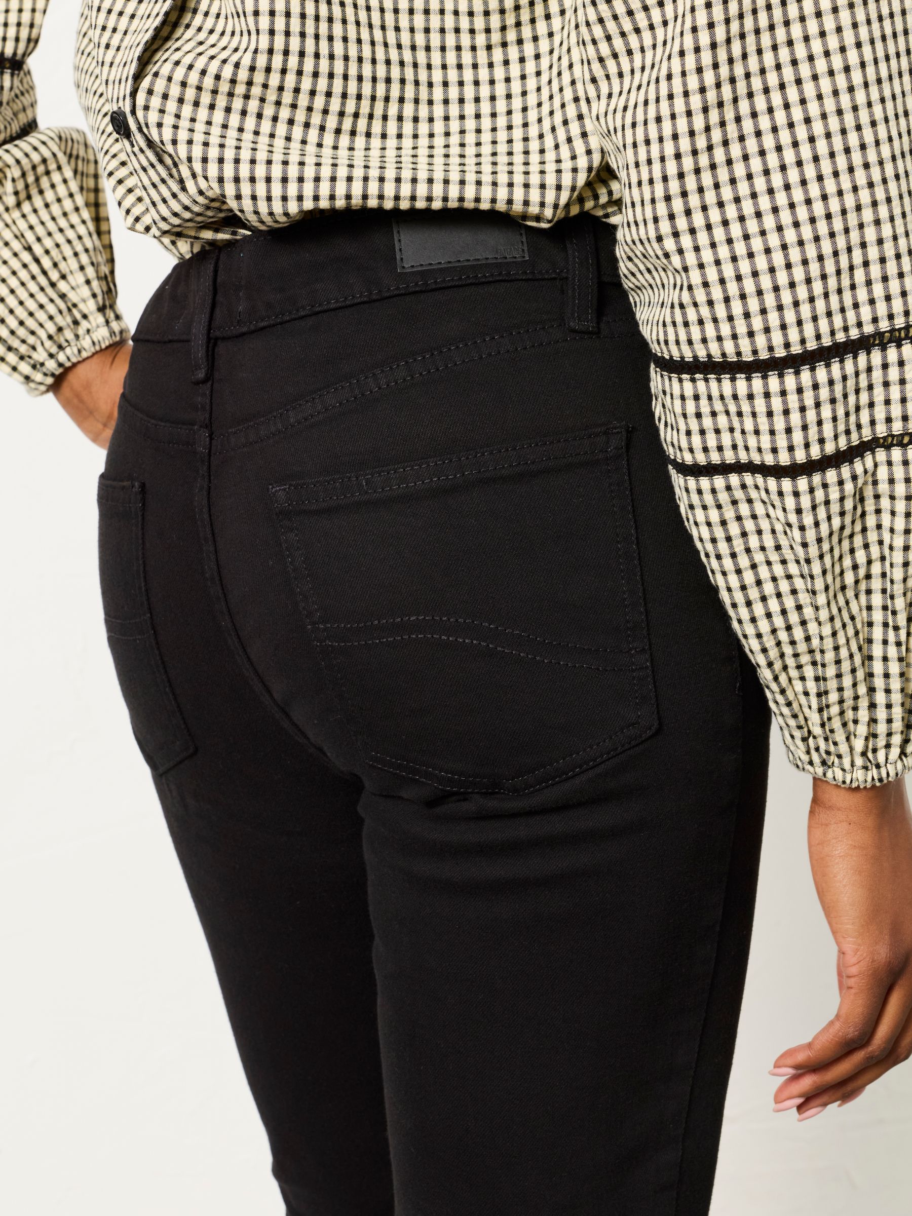 Whitby Black Slim Capri Jeans - Image 3 of 8