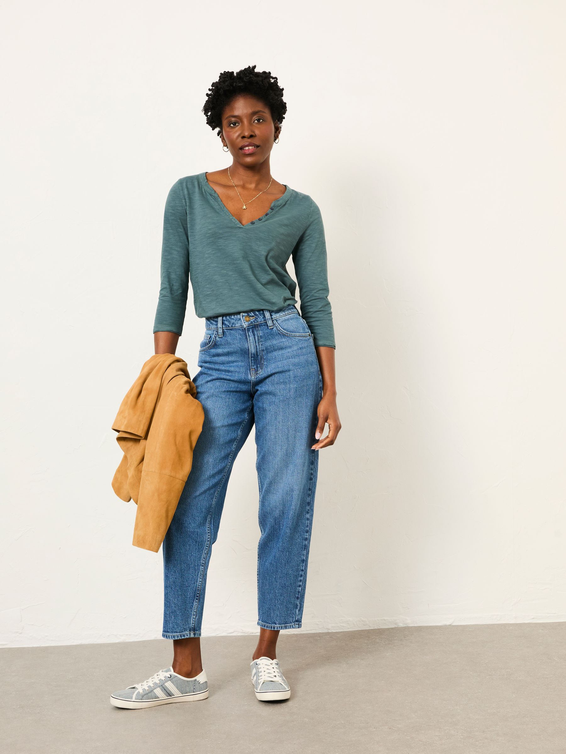 Marlow Denim Vintage Taper Leg Jeans | FatFace USA