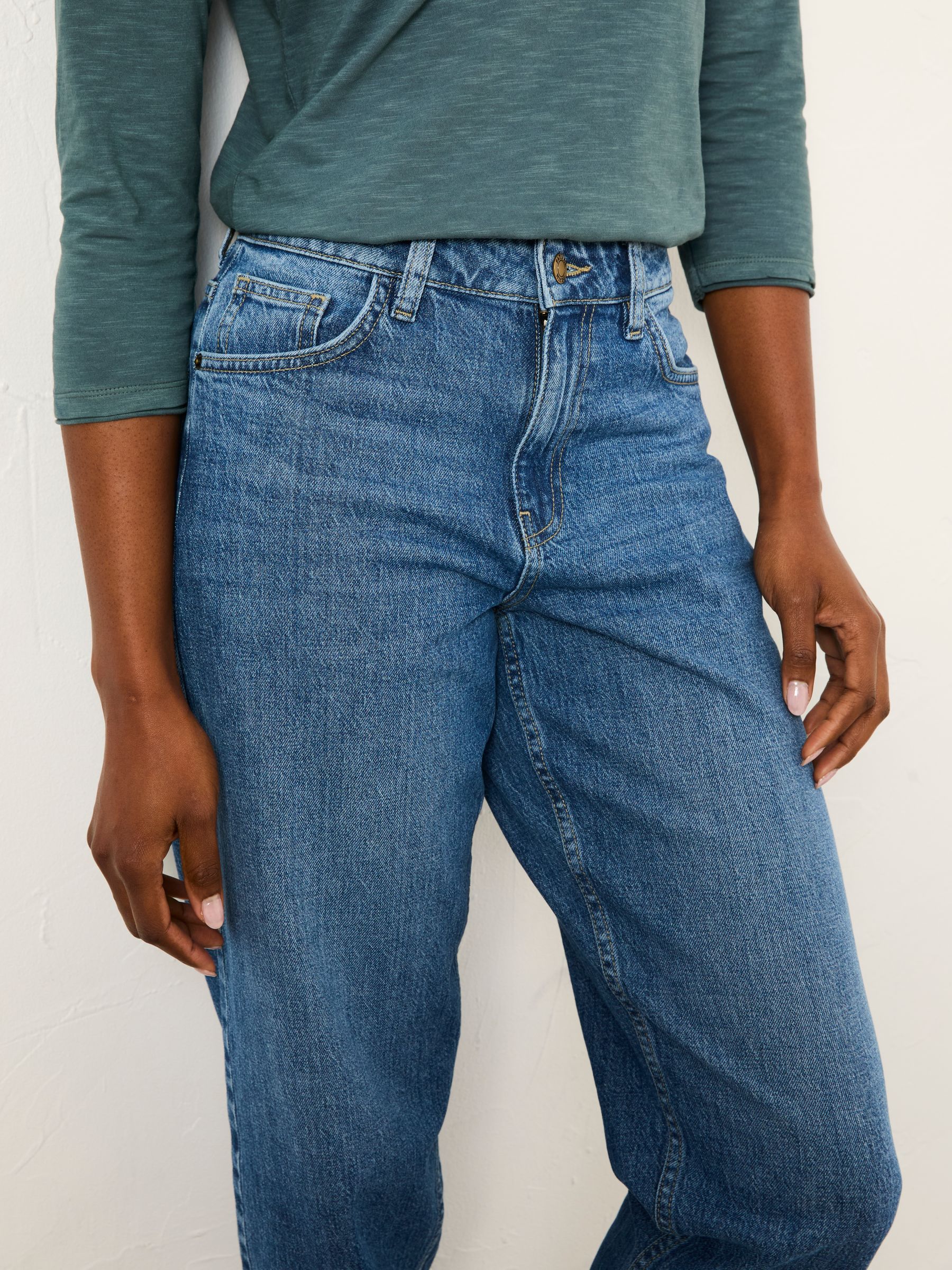 Marlow Denim Vintage Taper Leg Jean - Image 4 of 5