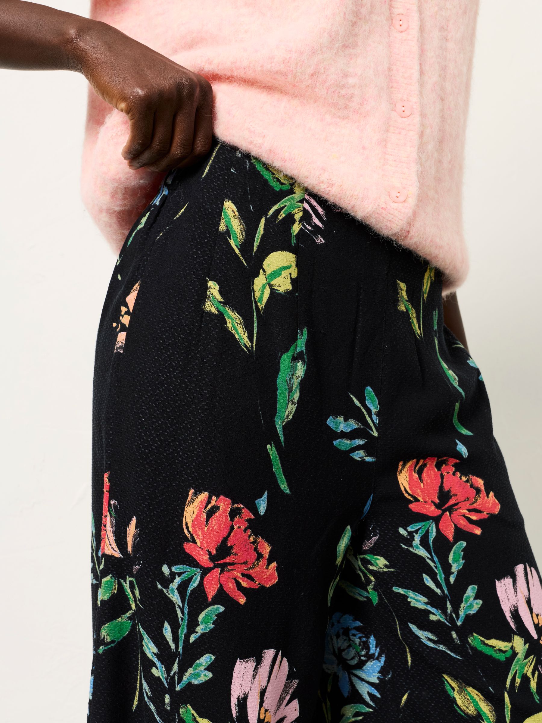 Zelda Painted Floral Wide Leg Trouser | FatFace USA