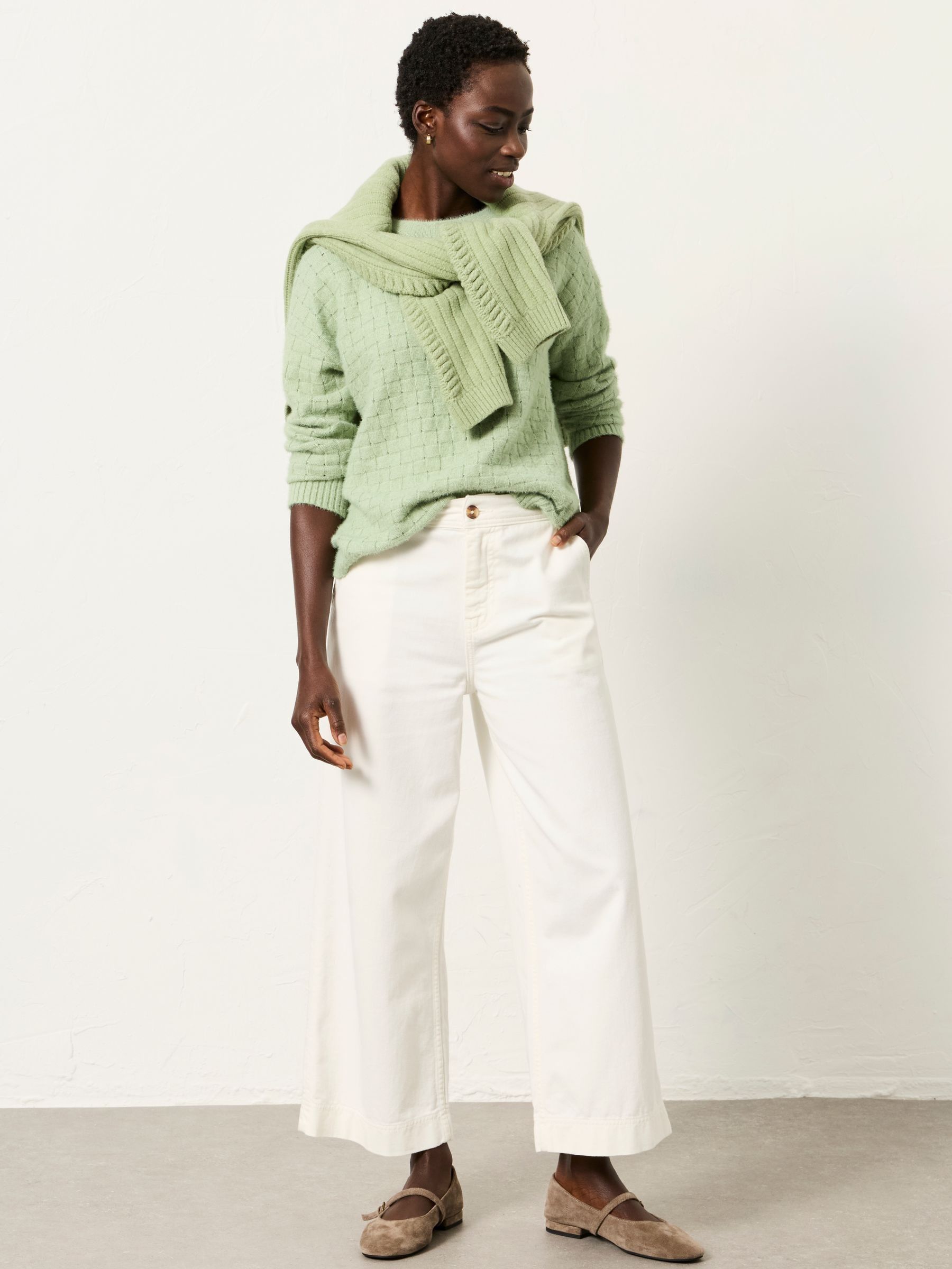 White Wide Leg Cropped Trousers - Image 4 of 6